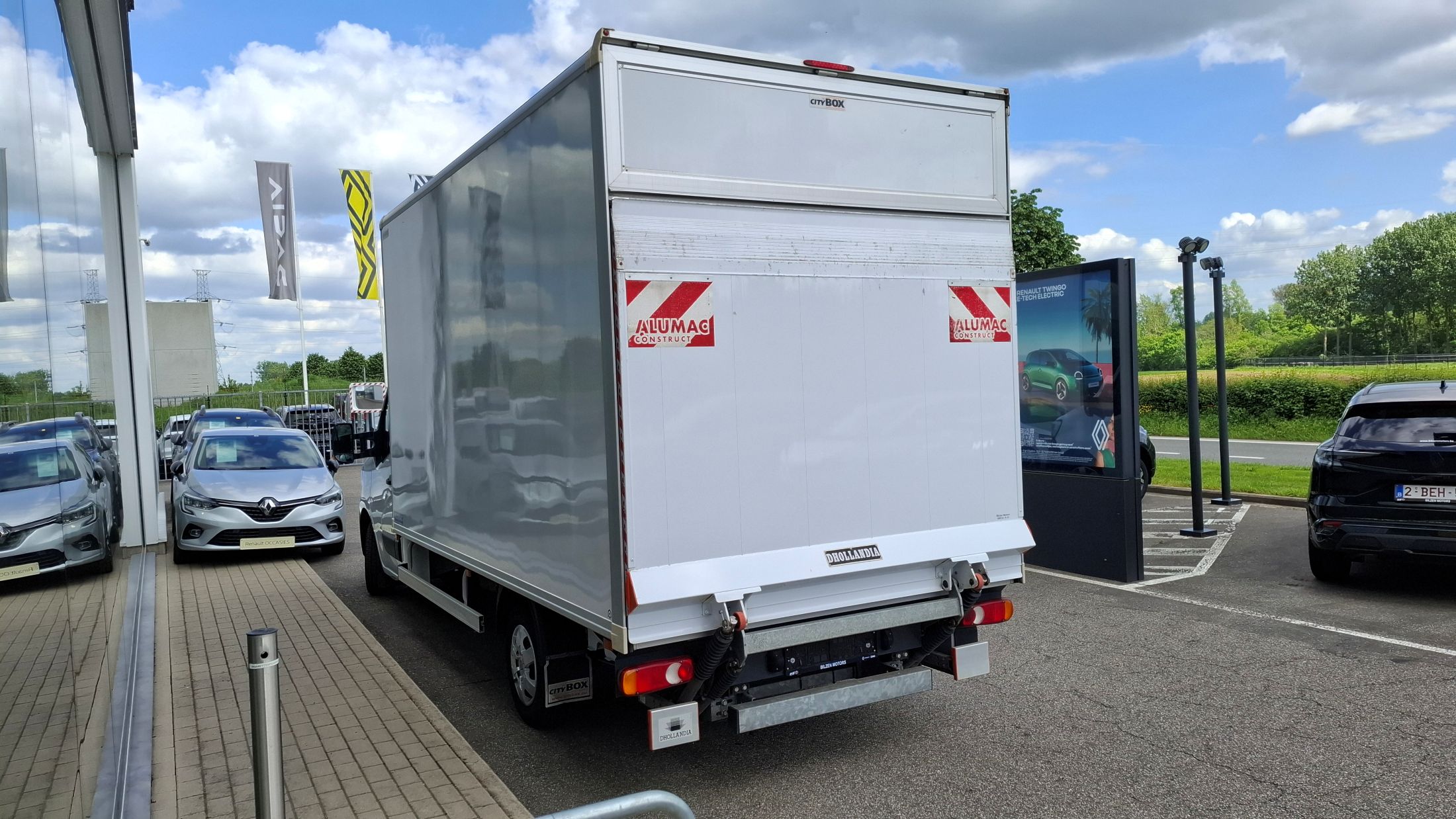 Renault Master Cargo 2299/165Pk, GPS, airco, laadklep 750Kg