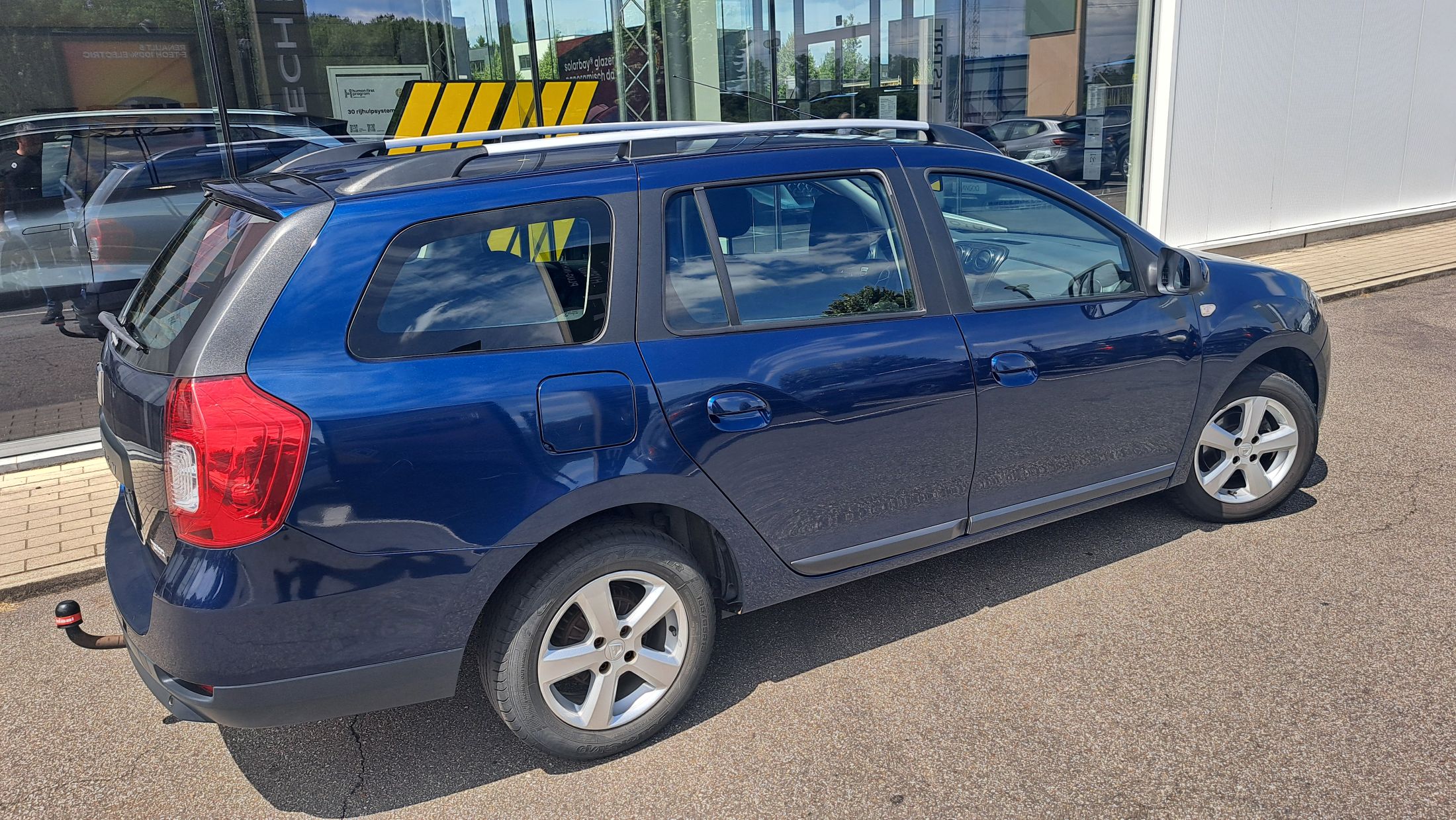 Dacia Logan MCV TCe 90 AUTOMAAT, airco, GPS, camera, trekhaak