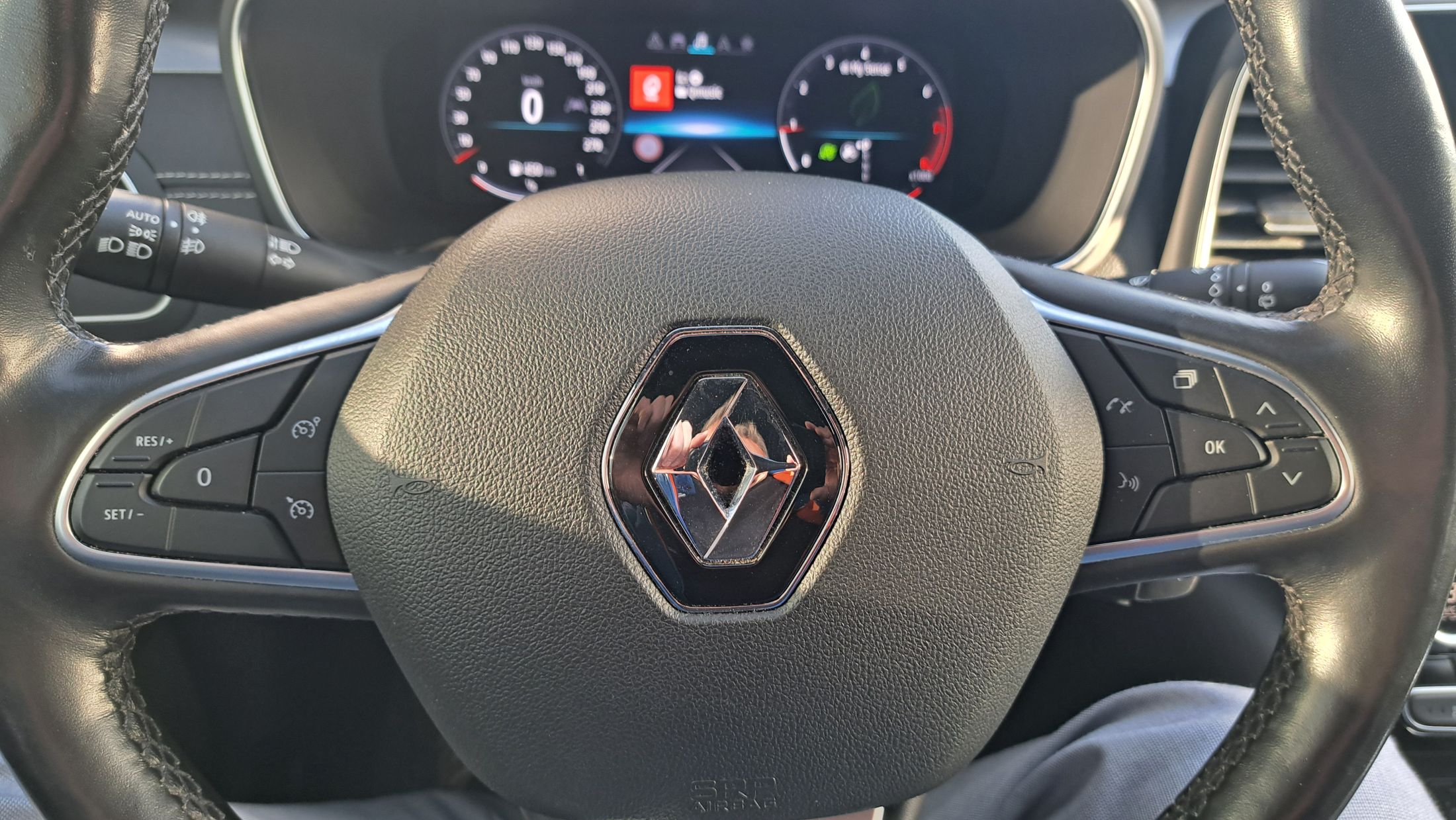 Renault Talisman GrandTour 160Pk benzine AUTOMAAT, wegklapbare trekhaak