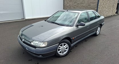 Renault  Safrane 2.0 Lt AUTOMAAT, airco, zeer proper. OLDTIMER
