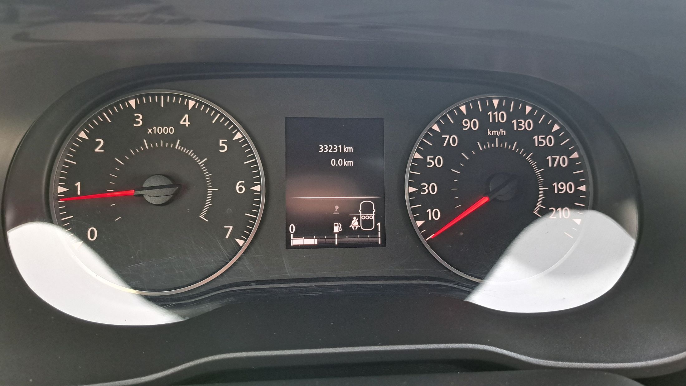 Dacia Duster TCe 90, airco, GPS, camera, dodehoekw, 33231 Km