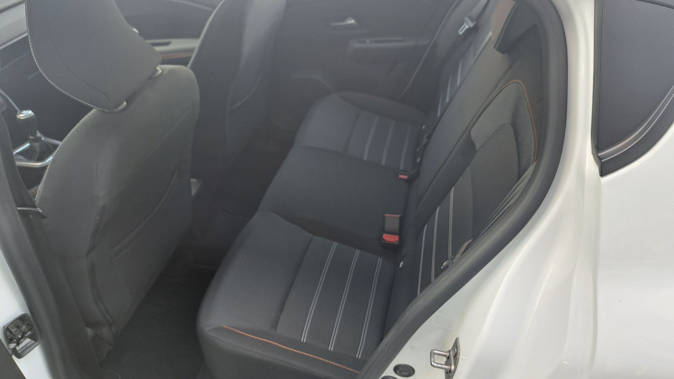 Dacia Stepway TCe 90 benzine/LPG, sensor V+A, GPS, dodehoekw