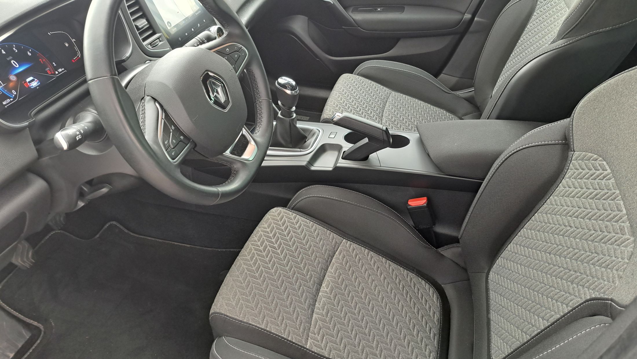 Renault Megane Break 1332cc 140Pk, GPS, camera, sensor V+A