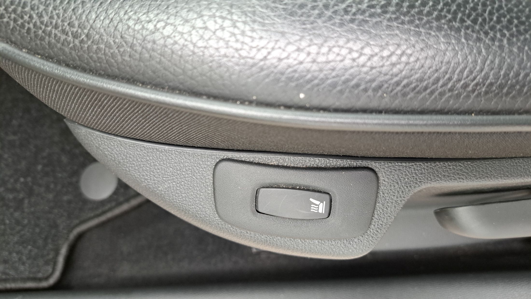 Renault Captur 1200cc 120Pk AUTOMAAT, GPS, camera, leder