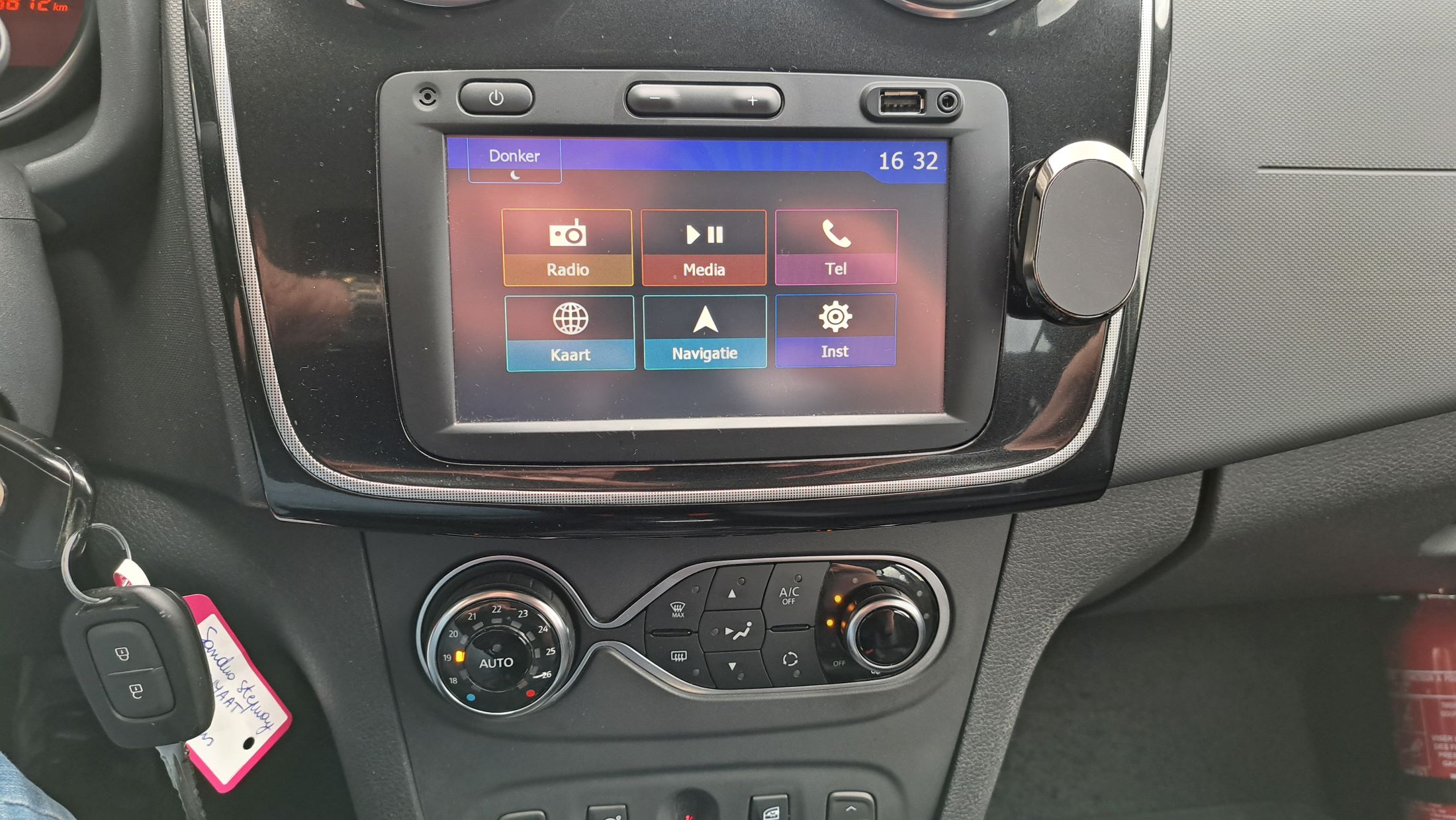 Dacia Sandero Stepway TCe 90 automaat, airco, GPS, camera, sensoren V+A