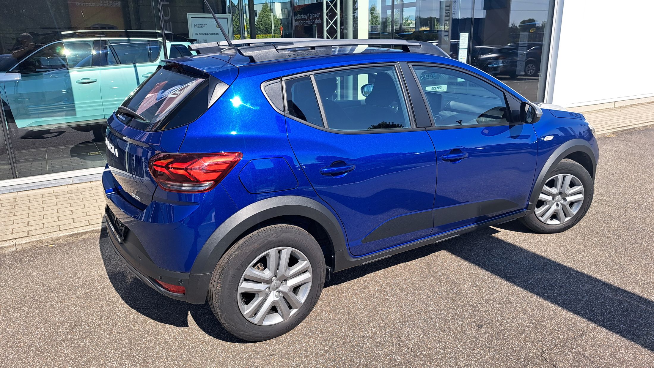 Dacia Stepway TCe90 AUTOMAAT, sensor V+A, camera, dodehoekw