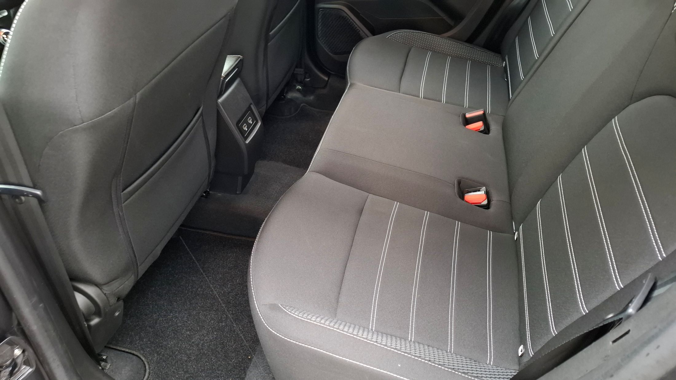Dacia Duster TCe 90 benz/LPG, airco, GPS, 360camera, sensoren A.