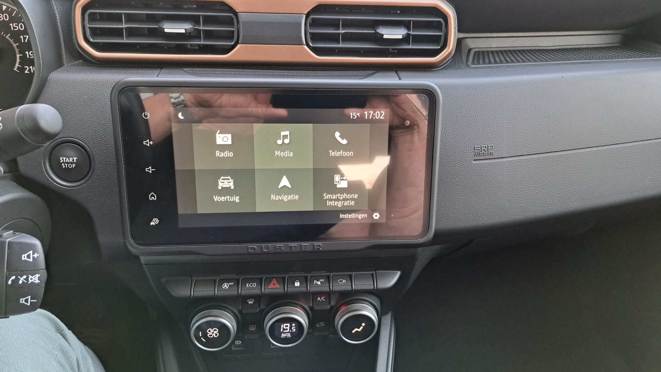 Dacia Duster 1332cc 130 Pk, GPS, 360°camera, trekhaak, 20438km