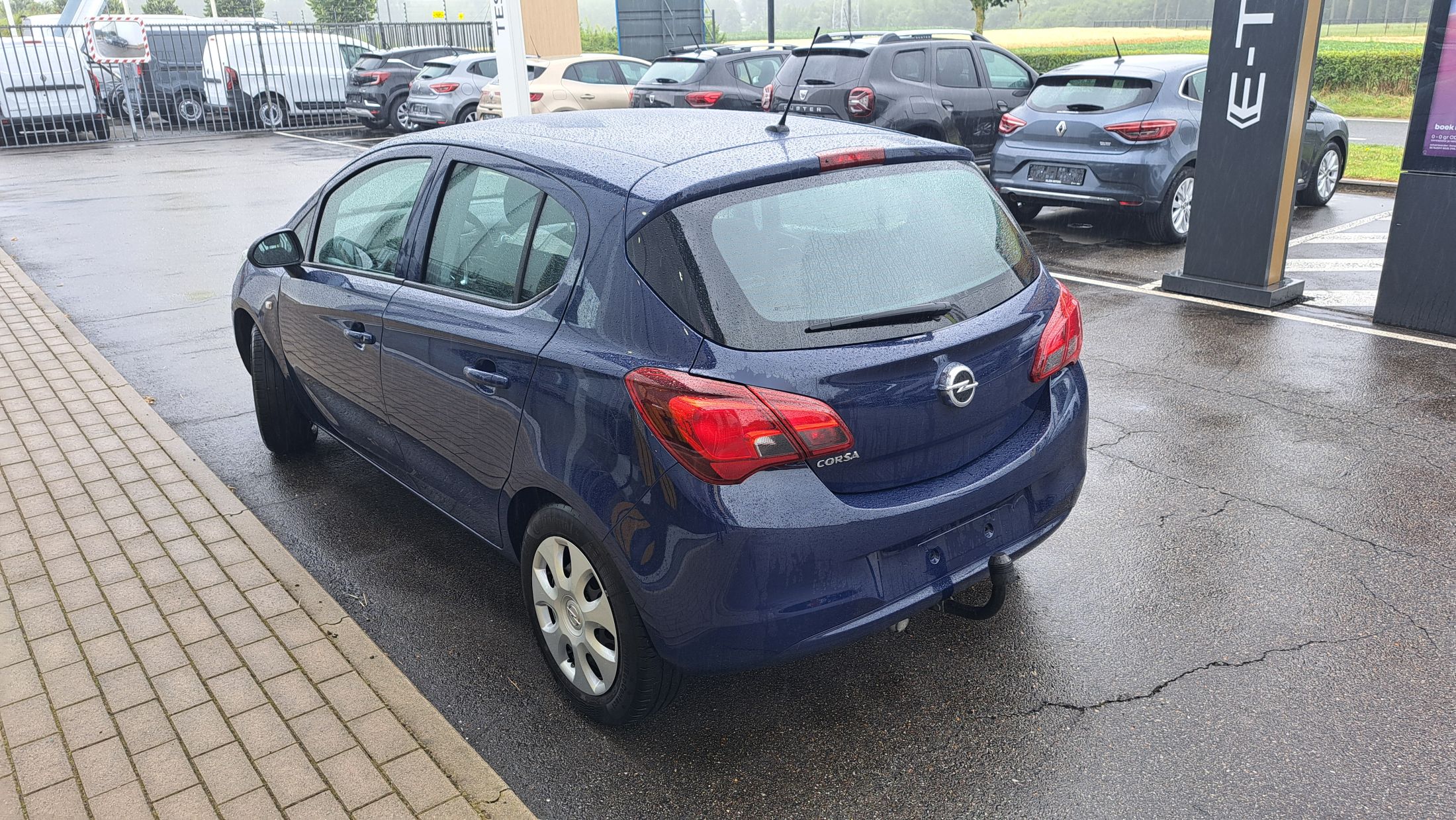 Opel Corsa 14i 90Pk AUTOMAAT, airco, trekhaak, 5 deurs