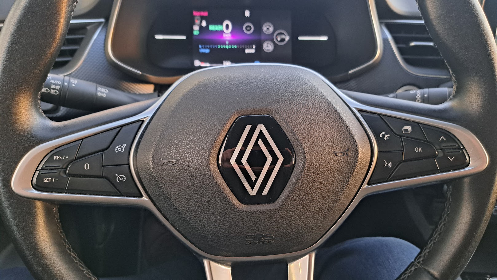 Renault Arkana E-Tech Hybrid 1,6cc -145Pk, 19700 € + BTW - DEMOWAGEN