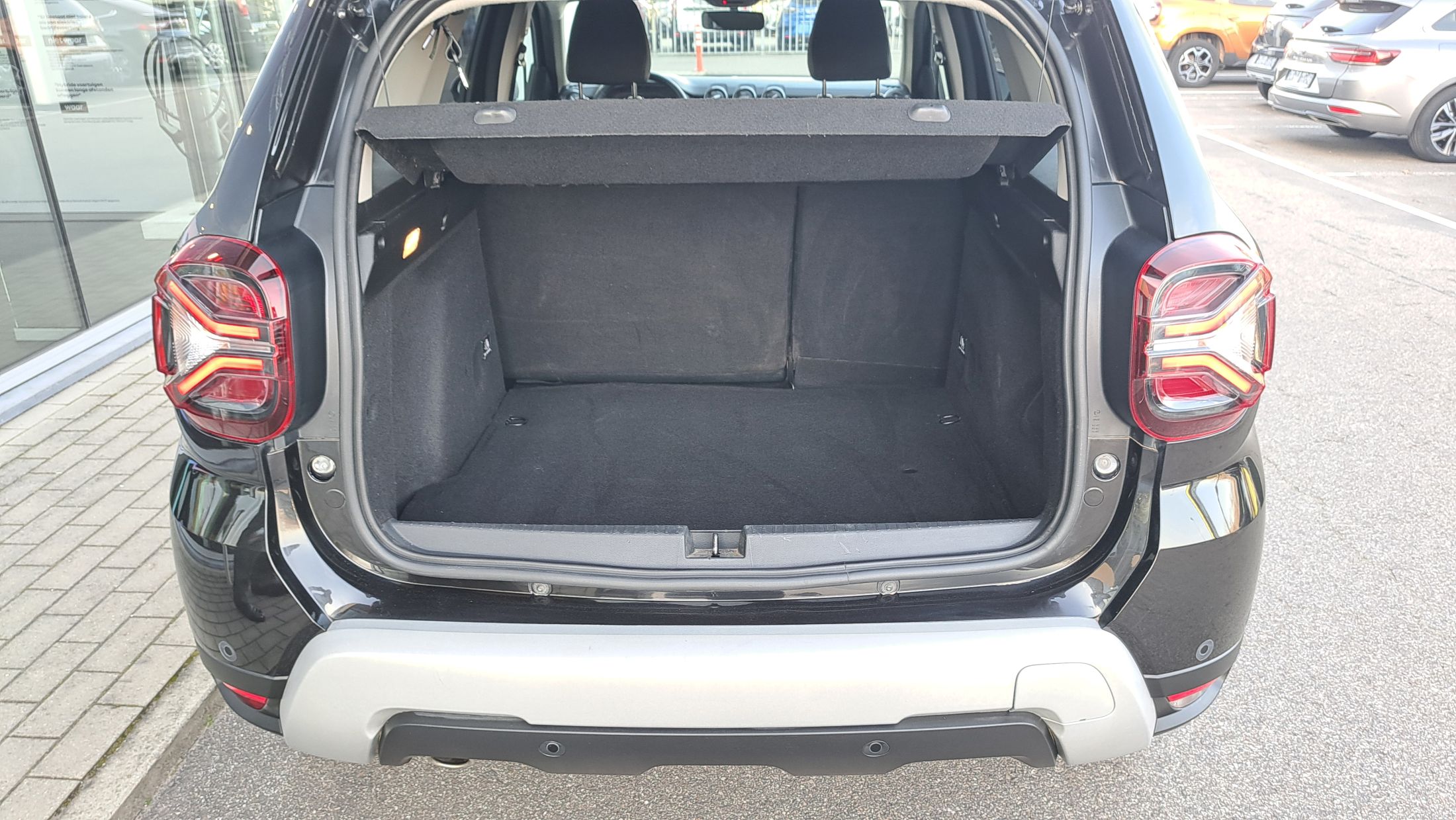 Dacia Duster TCe 90, airco, GPS, camera, dodehoekw, 33231 Km