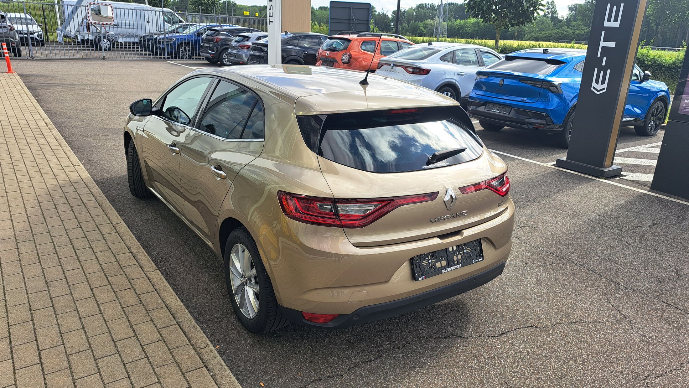Renault Megane TCe 132 Pk, airco, GPS, sensoren A