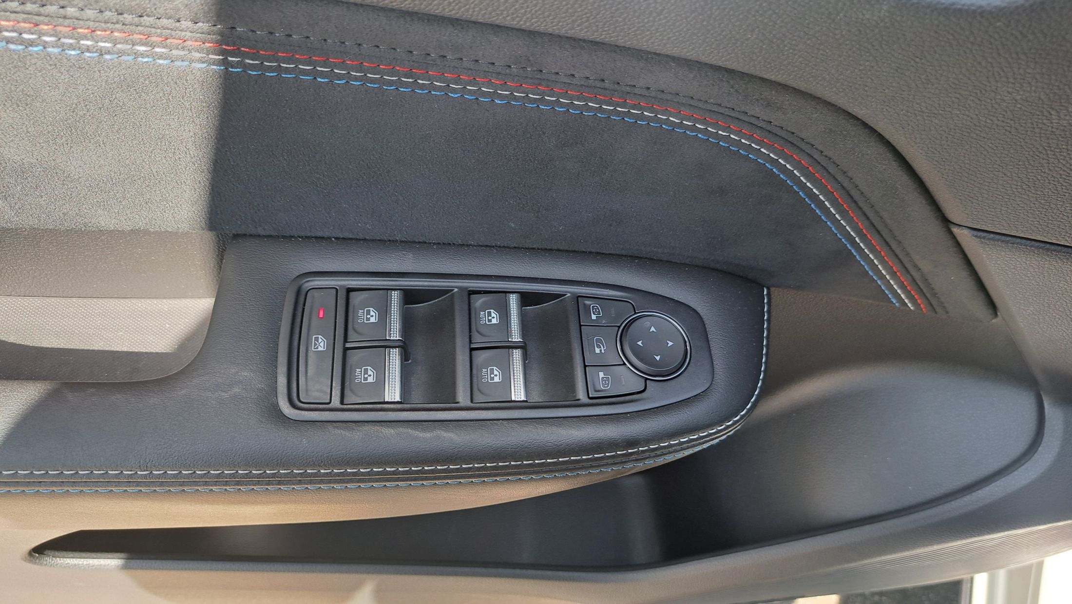 Renault Arkana E-tech Full Hybrid, GPS, camera, dodehoekwaarschuwing, zetelverwarming