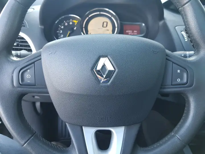Renault Megane Cabrio 1.4 TCe Dynamique, airco, cruise-controle, sensoren A
