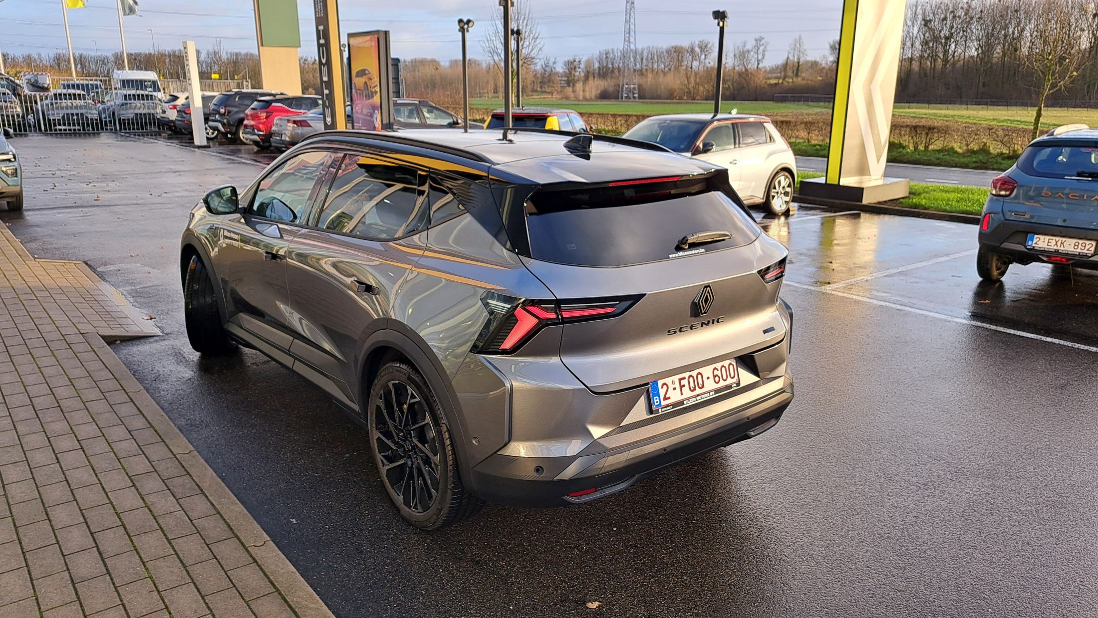 Renault Scenic E-Tech Electric 220 Pk, pano-dak, Gps, sensoren V+A, camera, dodehoekwaarschuwing.