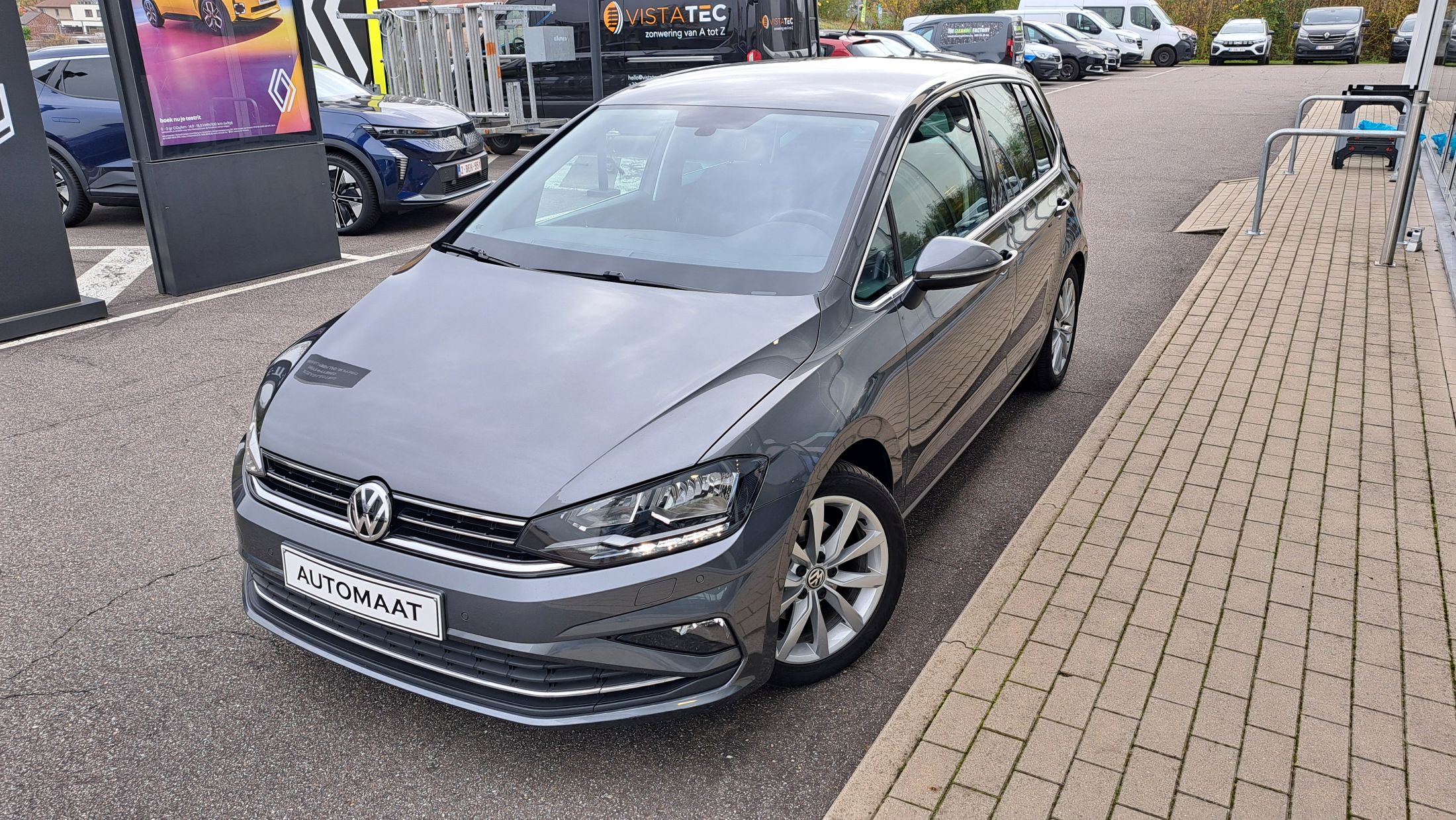 VW Golf Sportsvan 150 Pk AUTOMAAT, zetelverwarming, camera