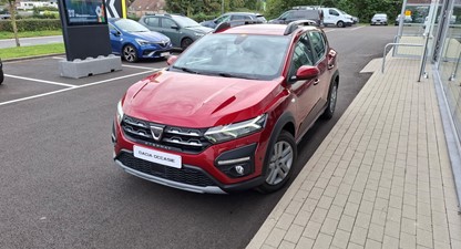 Dacia  Stepway TCe 90 AUTOMAAT, airco, GPS, camera, dodehoekwaarschuwing, sensoren V+A