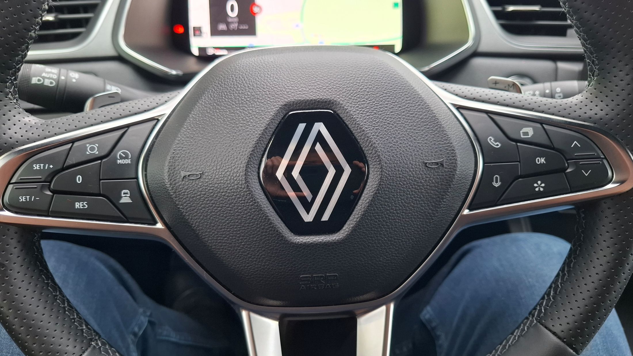 Renault Captur 1332cc/160Pk AUTOMAAT, trekhaak, zetelverwarming.
