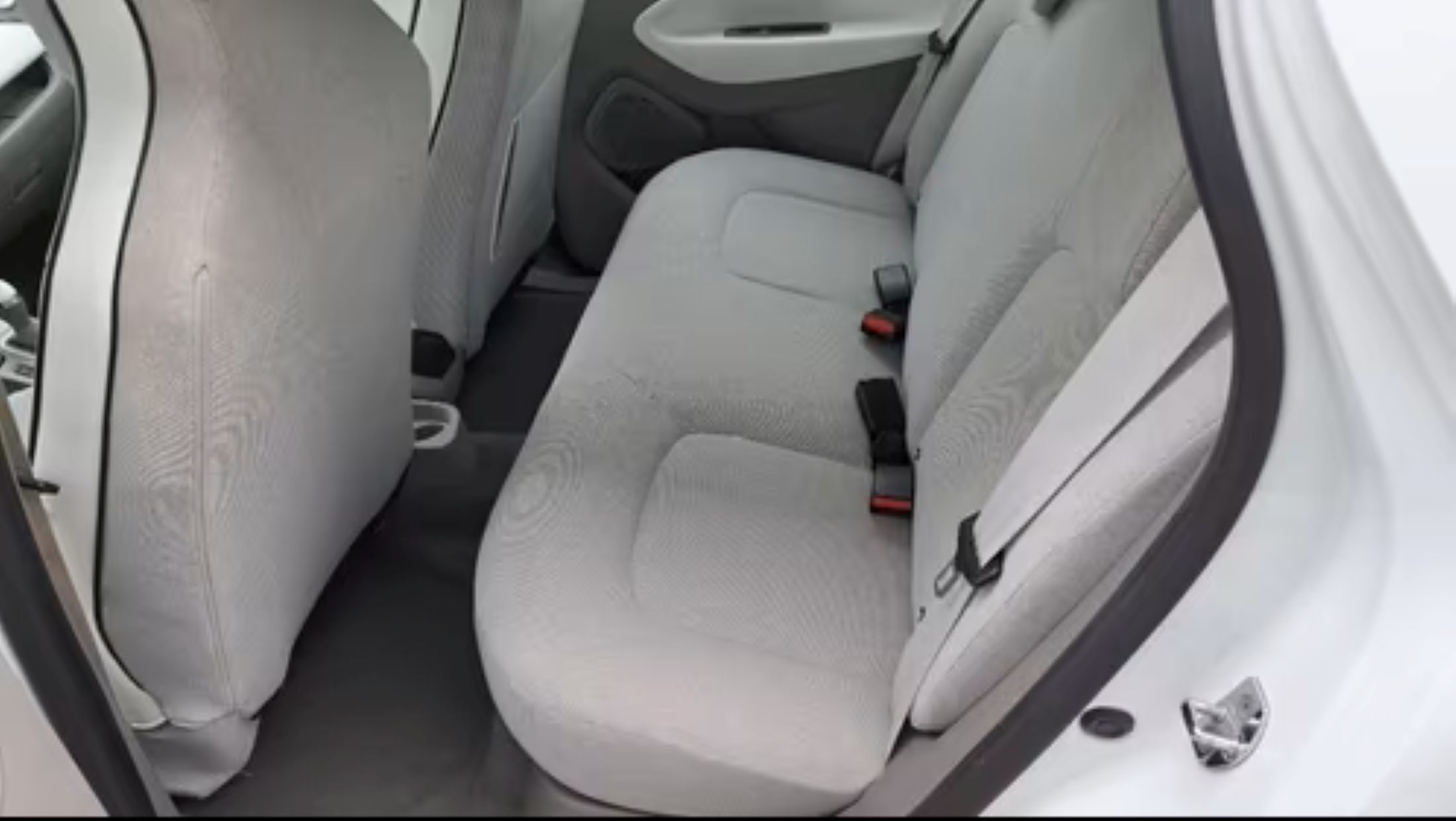 Renault Zoe 23,3 KWh batterij inbegrepen, airco, GPS, sensoren A
