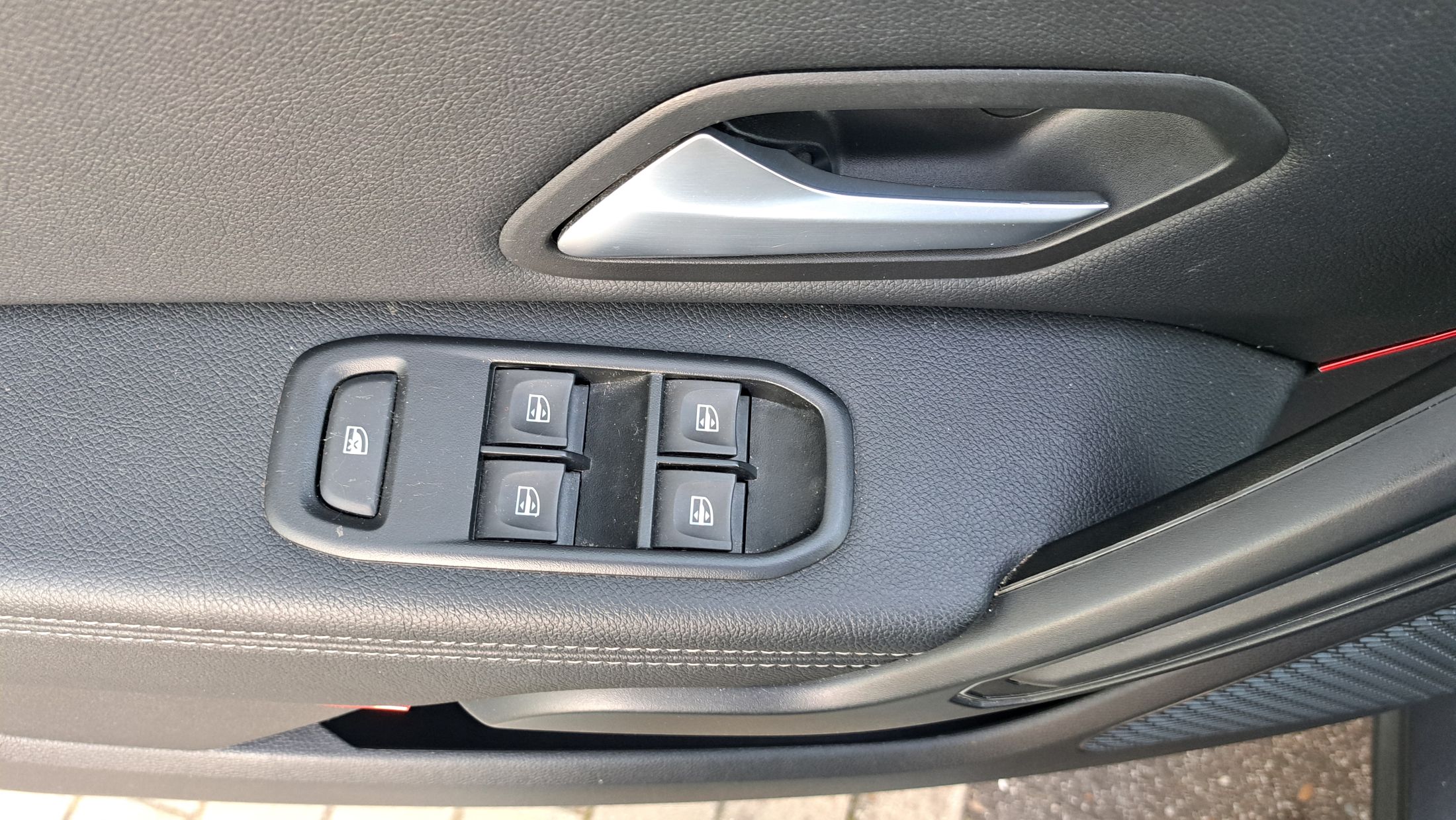 Dacia Duster TCe 90, airco, GPS, camera, dodehoekw, 33231 Km