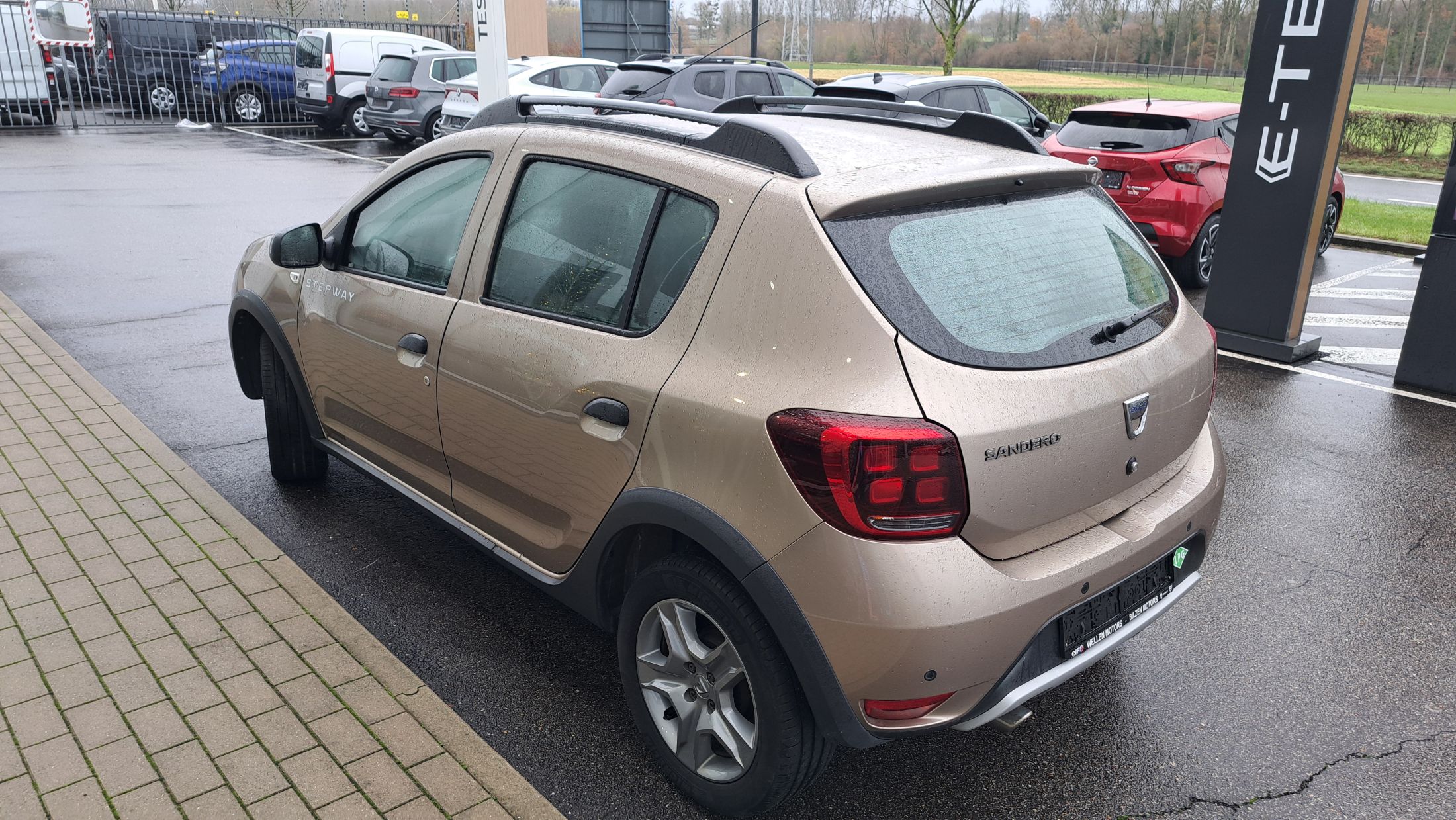 Dacia Sandero Stepway 100Pk benz+LPG, GPS, sensor A, zetelverwarming