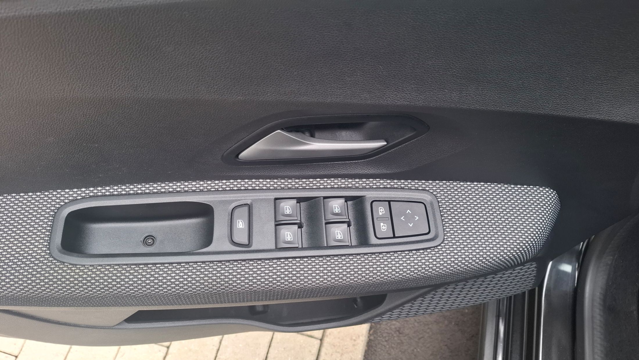 Dacia Jogger benzine+LPG, airco, GPS, camera, 7 zitplaatsen, trekhaak
