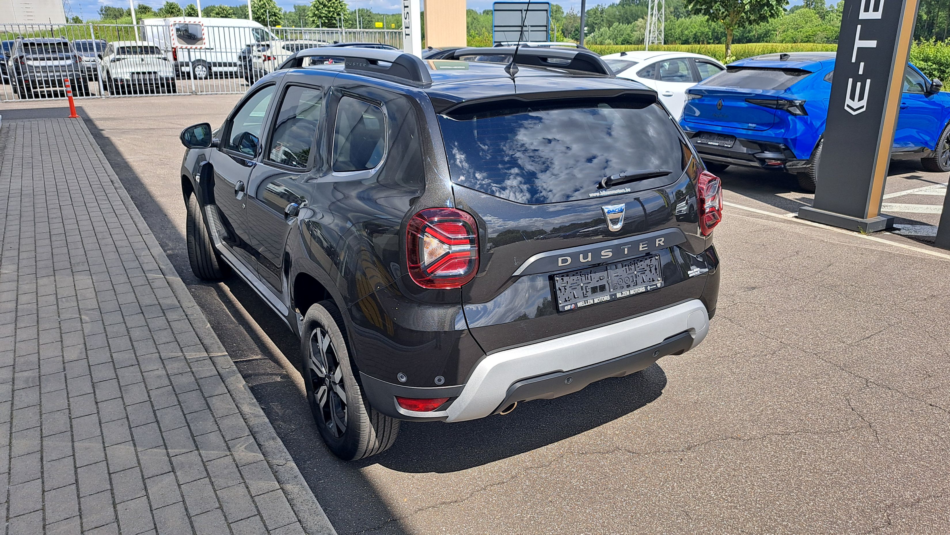 Dacia Duster 150Pk automaat, 360 camera, sensor A, dodehoekw.