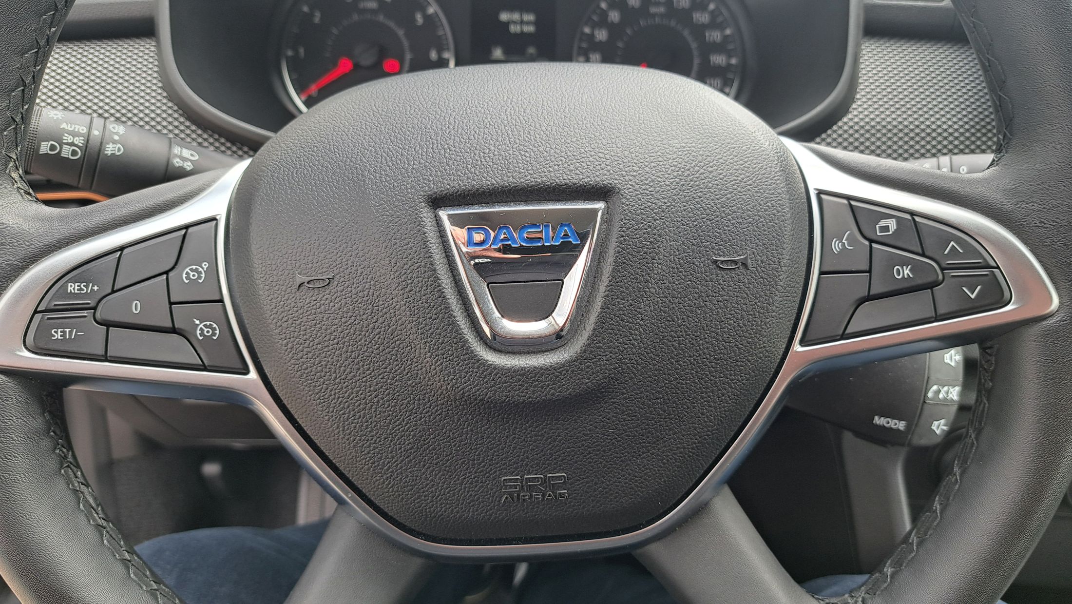 Dacia Stepway TCe 90, airco, applecarplay&android, sensor A