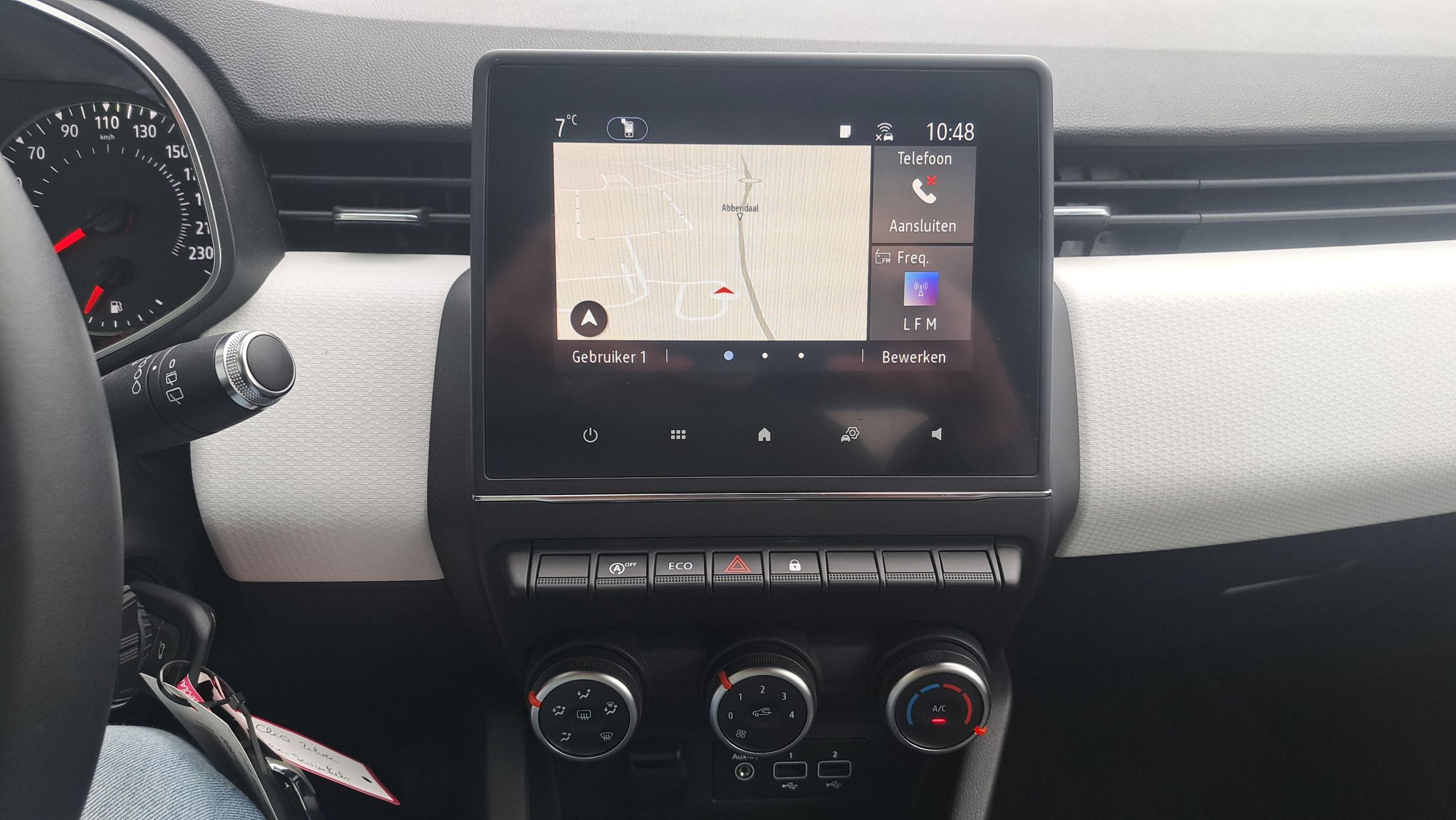 Renault Clio Limited TCe 90, airco, GPS, sensor A, camera