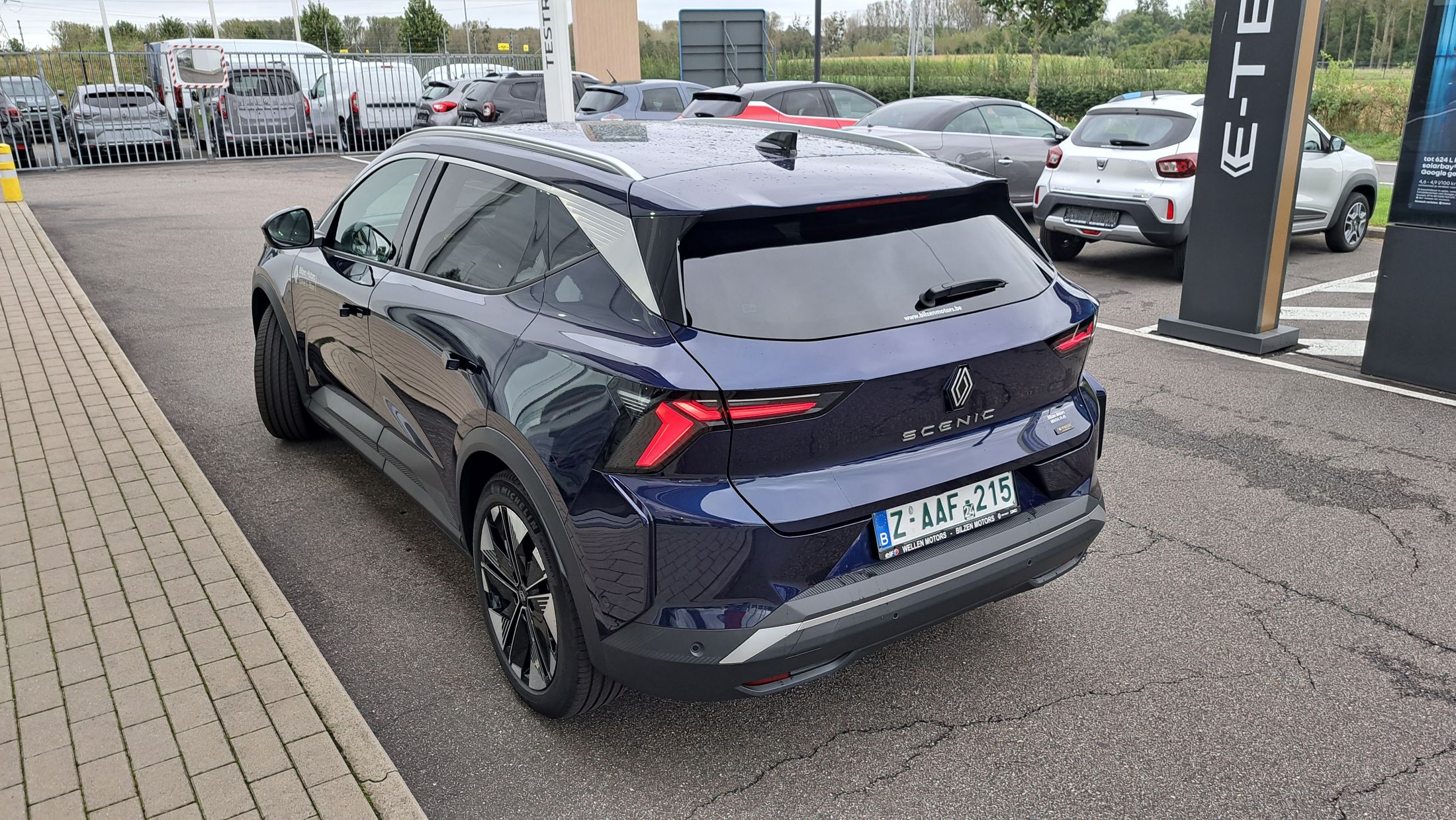 Renault Scénic E-Tech full Electric, sensoren V+A+zijkant, dodehoekwaarschuwing