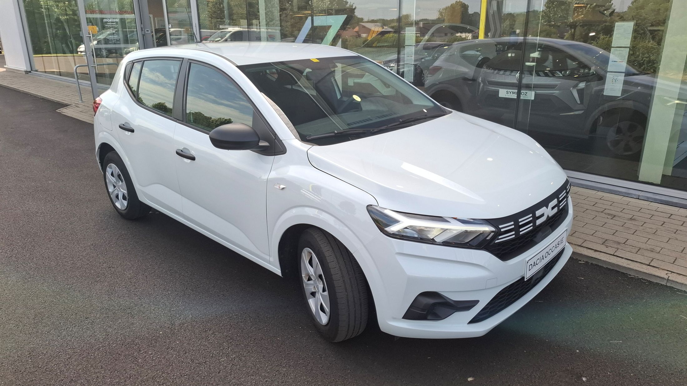 Dacia Sandero 67 Pk, airco, apple&android, garantie tot 22/ 03/2028