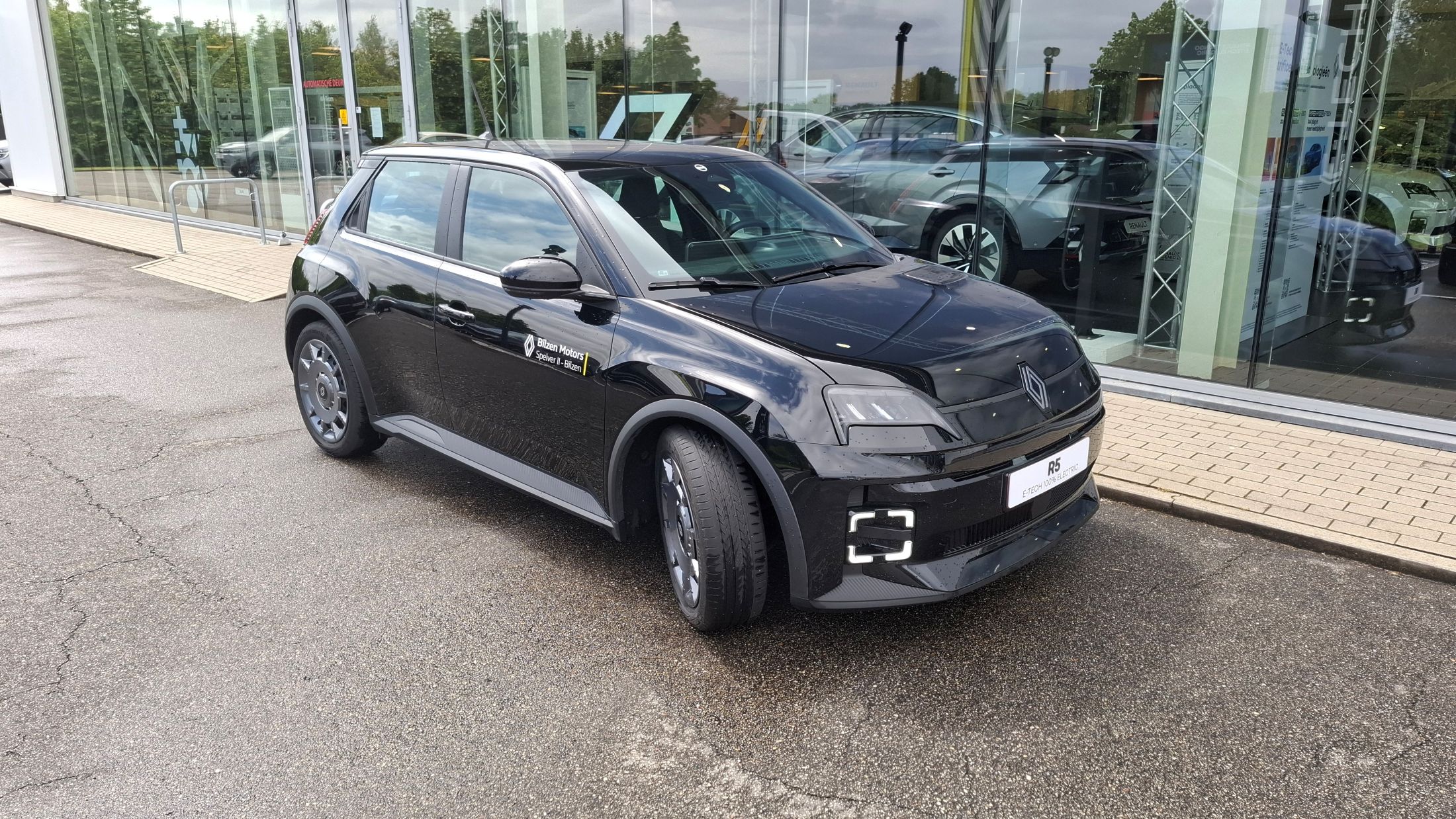 Renault R5 Full Electric EV 88 kW / 40kWh, airco, sensoren A