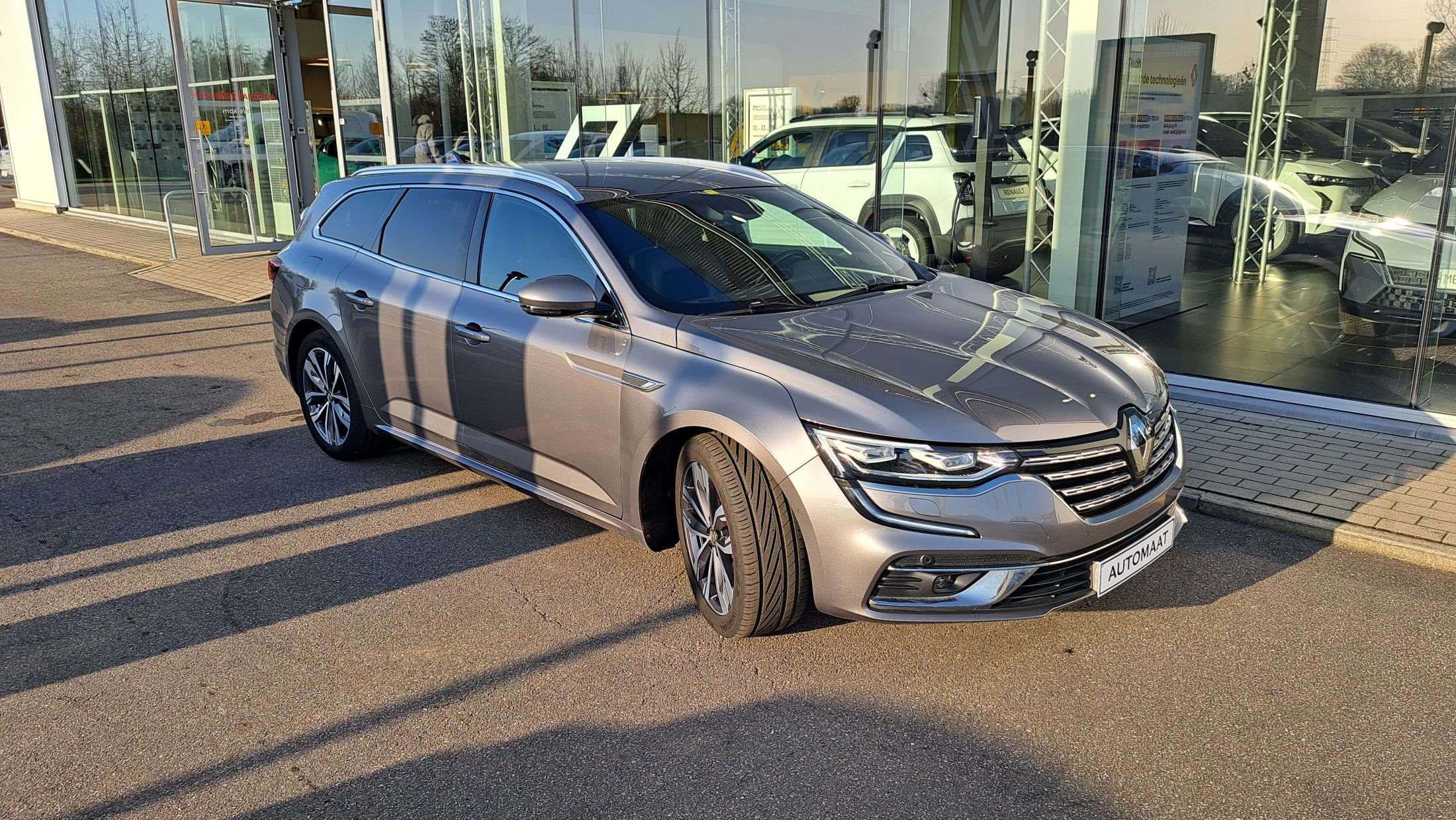 Renault Talisman GrandTour 160Pk benzine AUTOMAAT, wegklapbare trekhaak