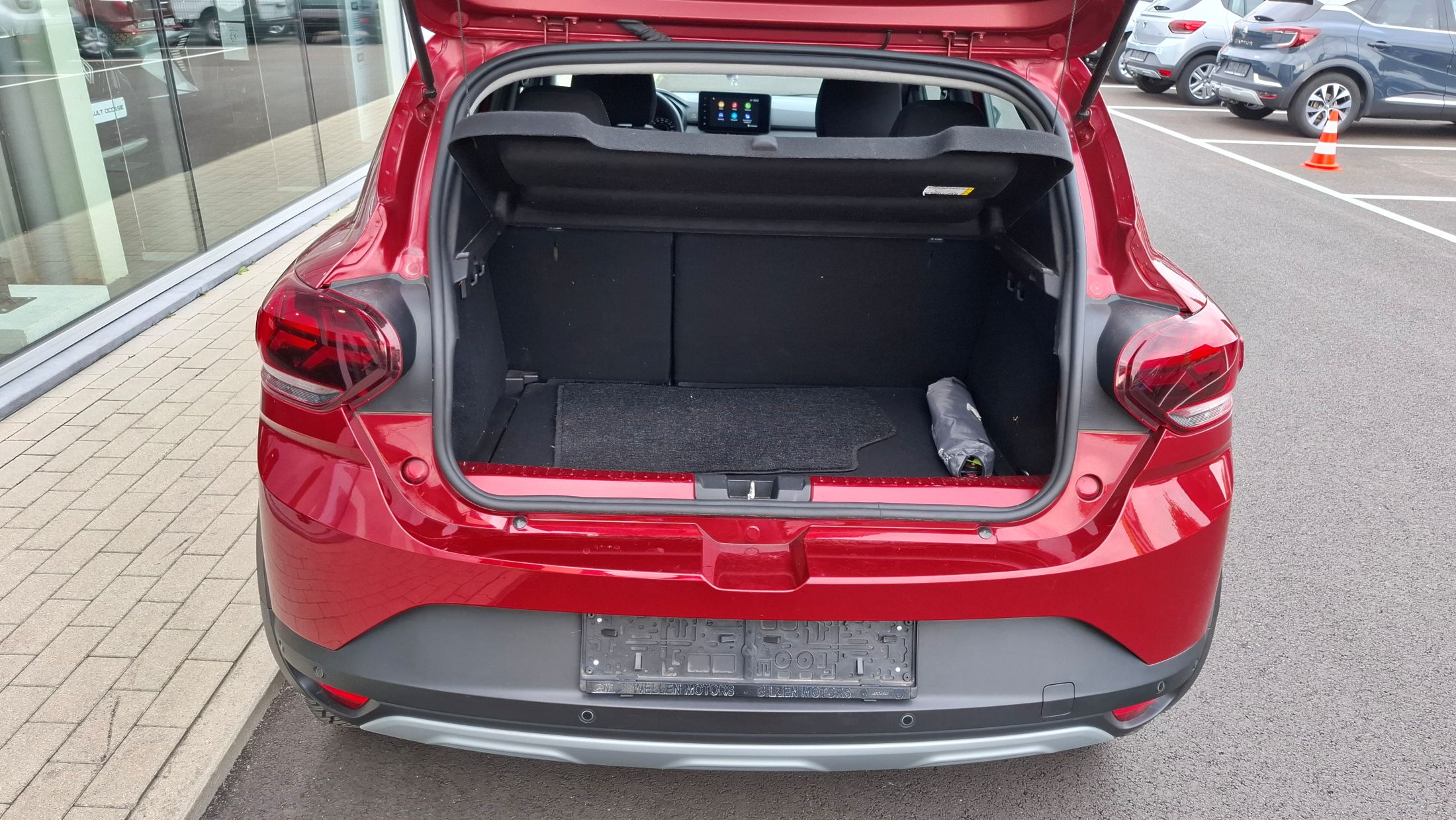Dacia Stepway TCe 90 AUTOMAAT, airco, GPS, camera, dodehoekwaarschuwing, sensoren V+A