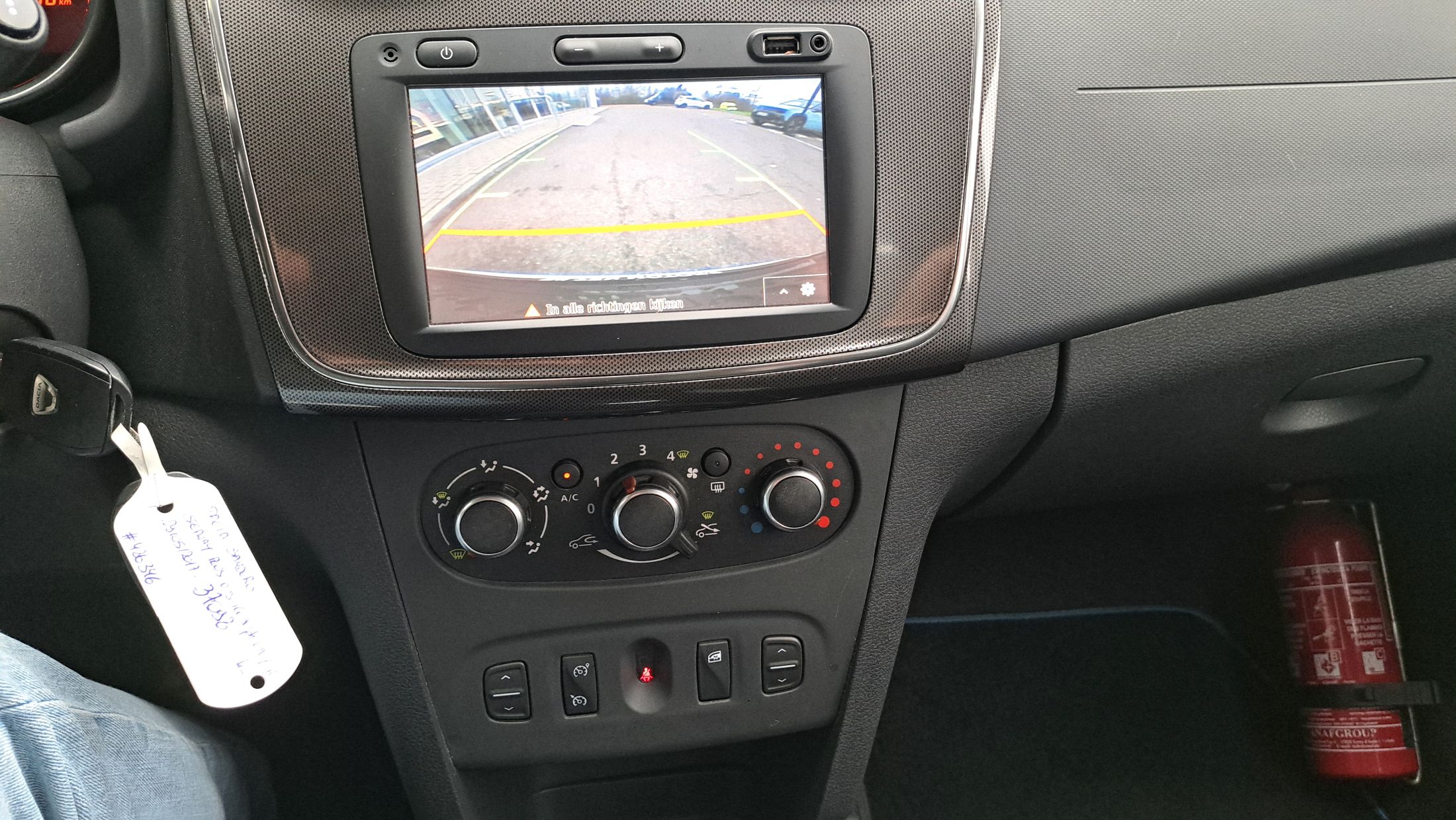 Dacia Sandero Stepway TCe 90, AUTOMAAT, sensoren A, camera, GPS