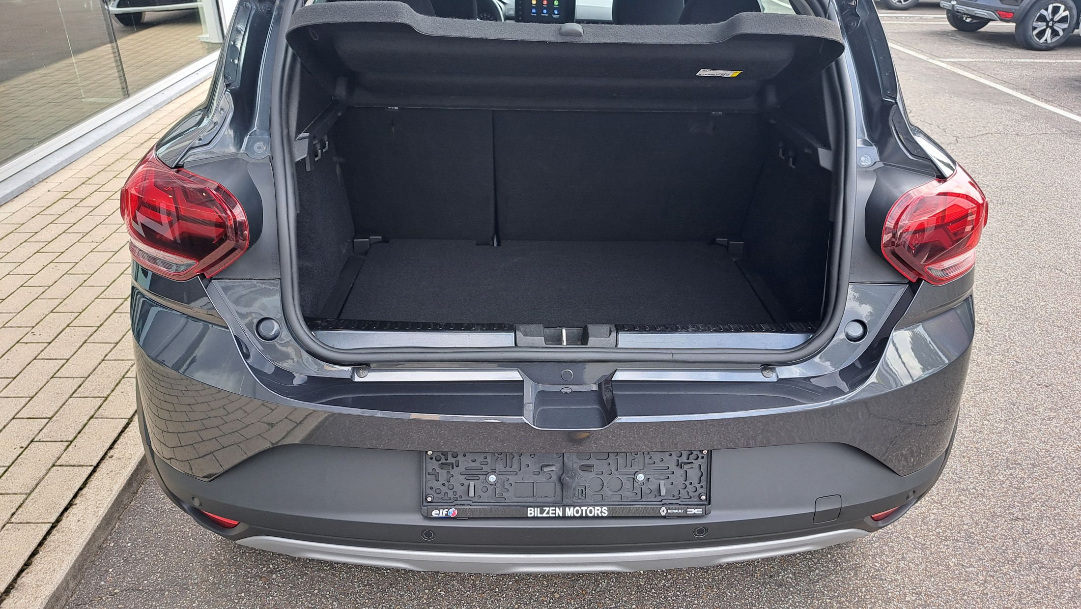 Dacia Stepway TCe 90, airco, applecarplay&android, sensor A