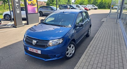 Dacia Sandero 1200 cc 75 Pk, metaalkleur, radio, 49455 km