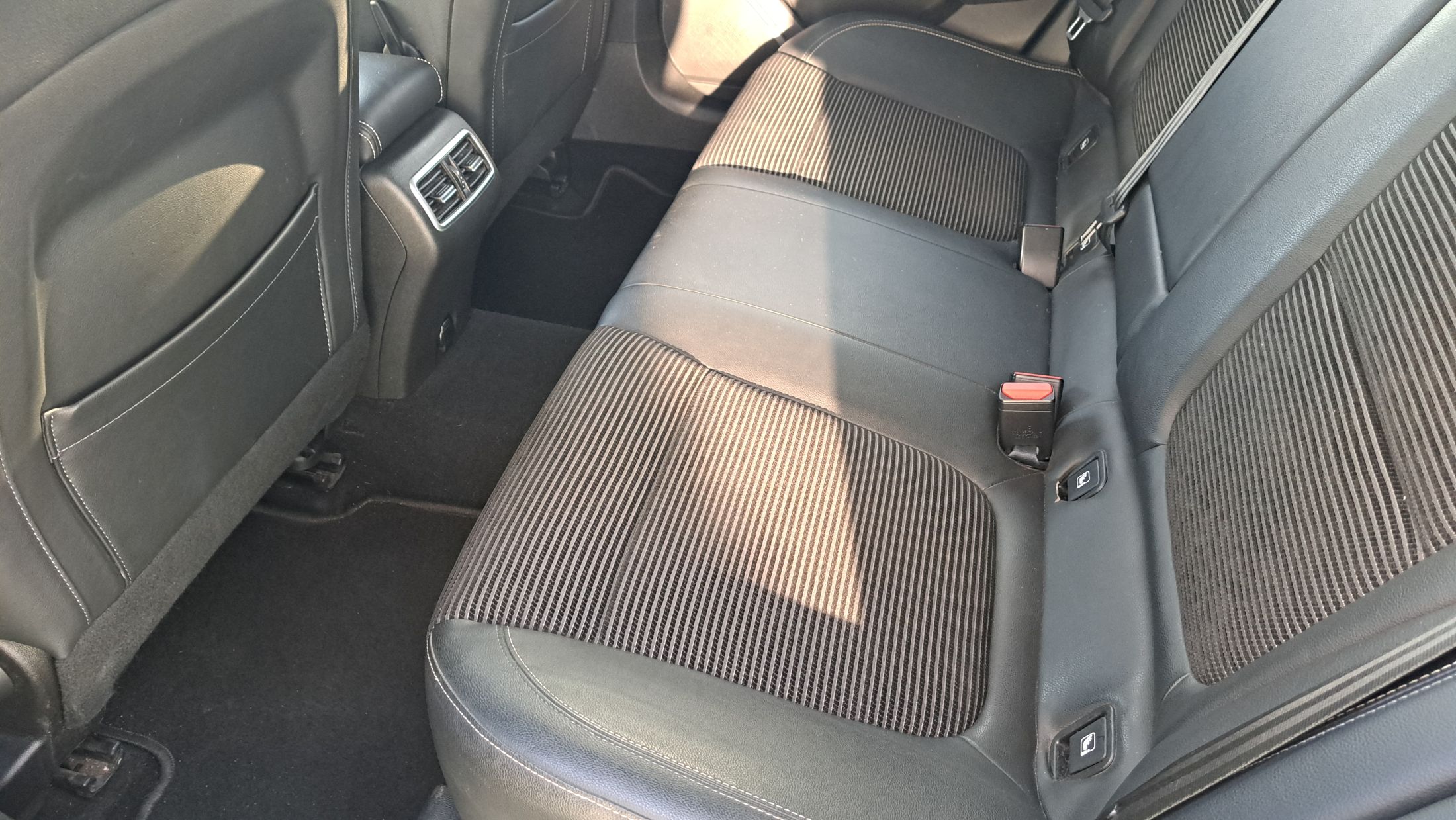 Renault Talisman GrandTour 160Pk benzine AUTOMAAT, wegklapbare trekhaak