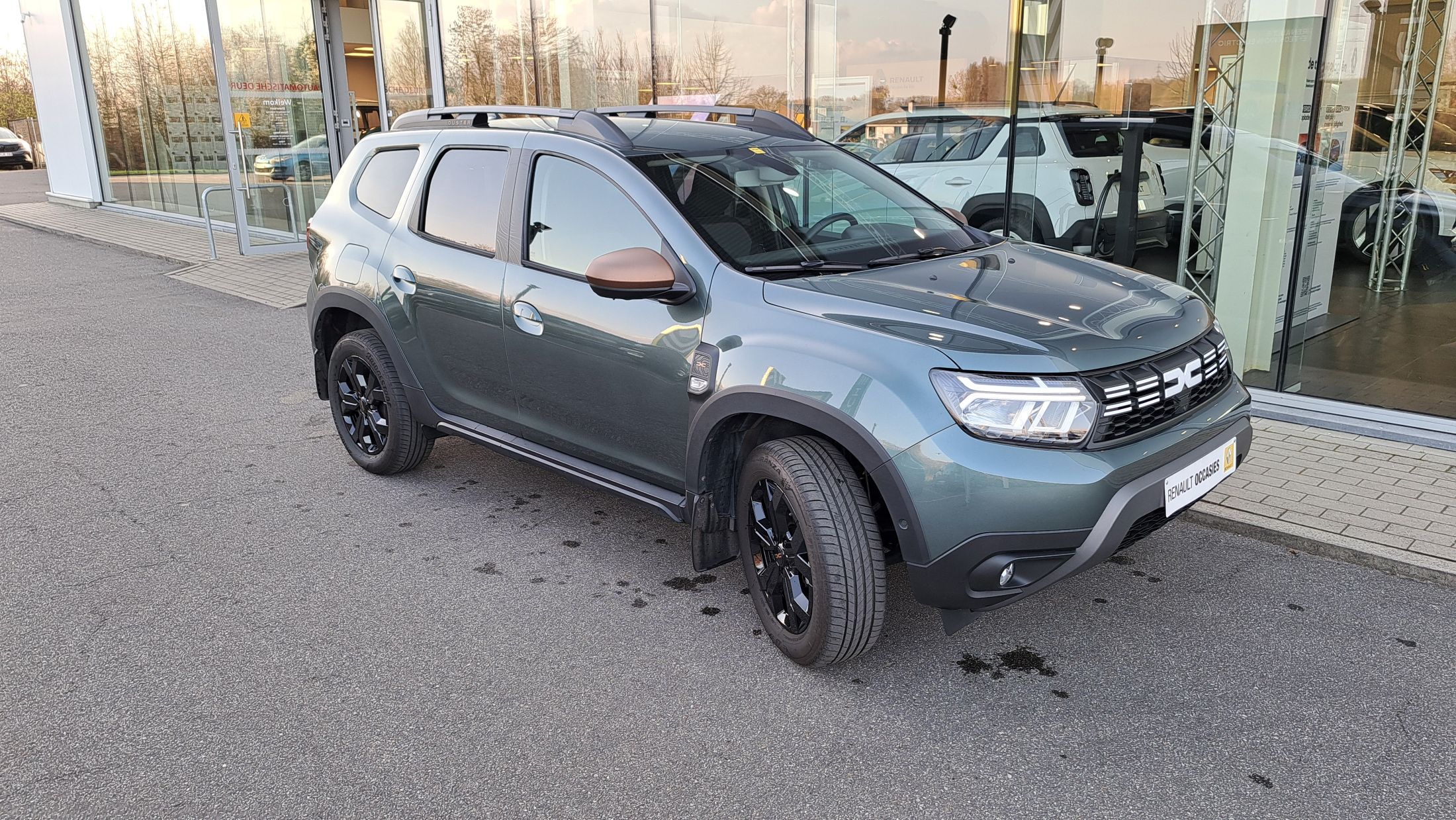 Dacia Duster 1332cc 130 Pk, GPS, 360°camera, trekhaak, 20438km