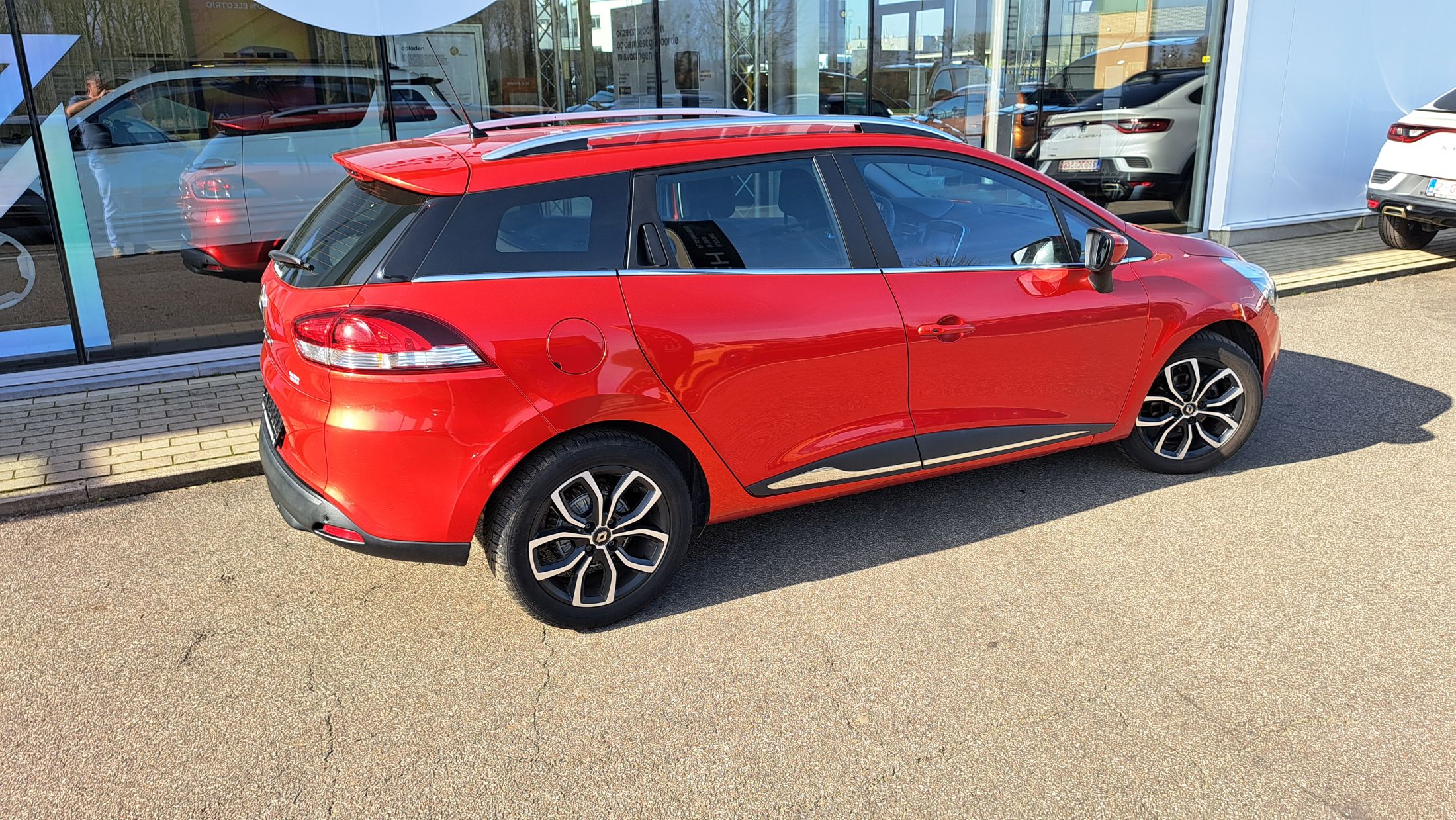 Renault Clio GrandTour TCe90, airco, GPS, sensor A, GARANTIE