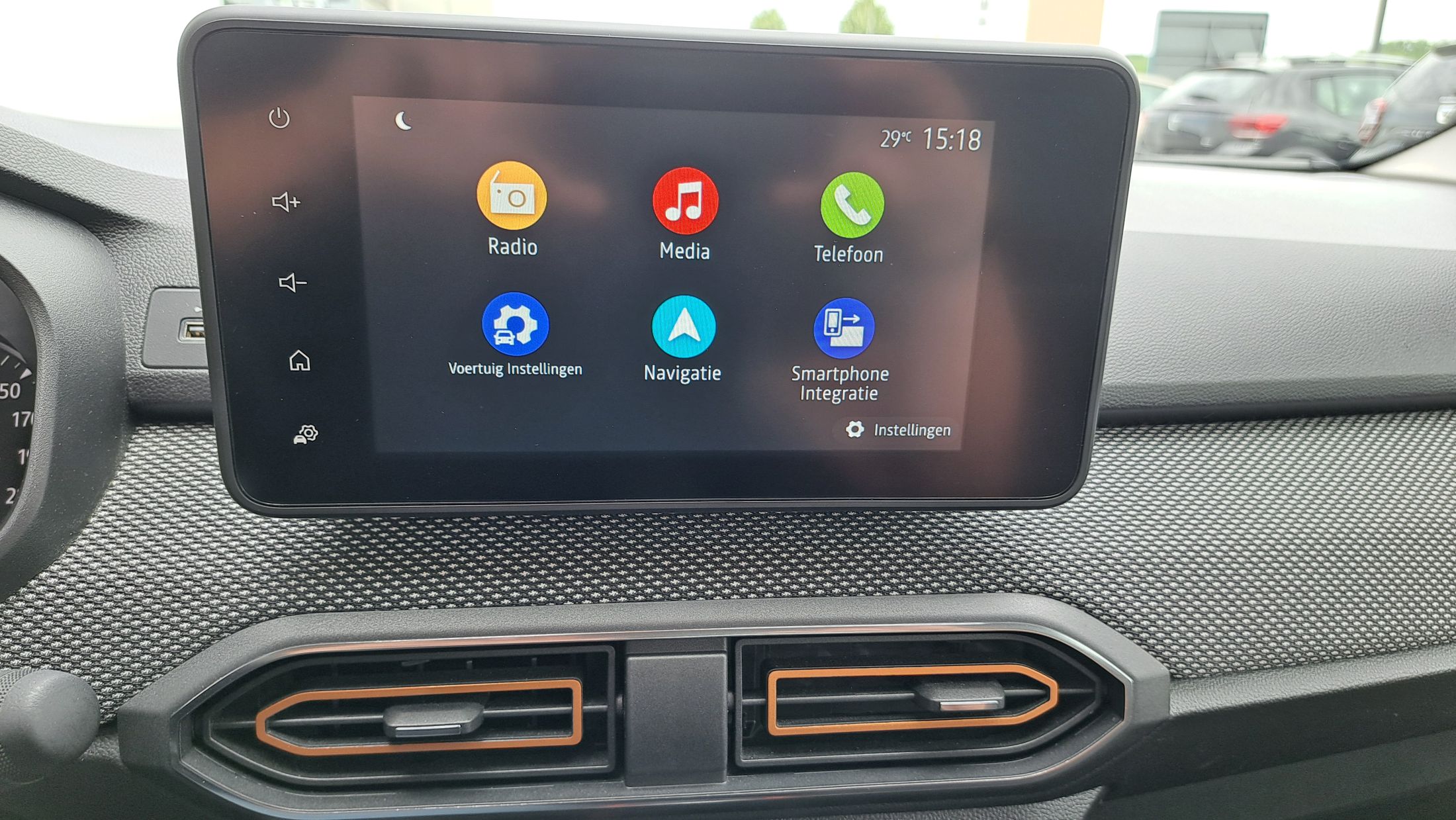 Dacia Stepway TCe 90 benzine/LPG, sensor V+A, GPS, dodehoekwaarschuwing