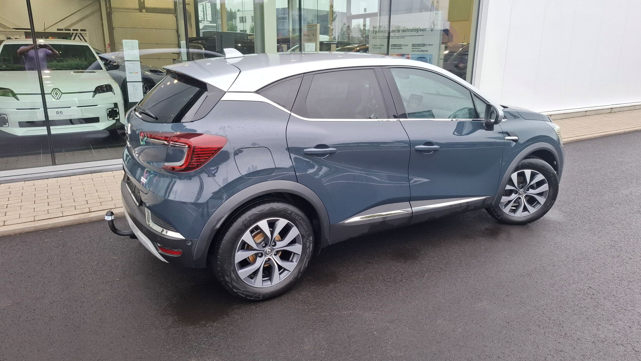 Renault Captur TCe 91 Pk, GPS, 360° camera, trekhaak, airco, sensoren V+A