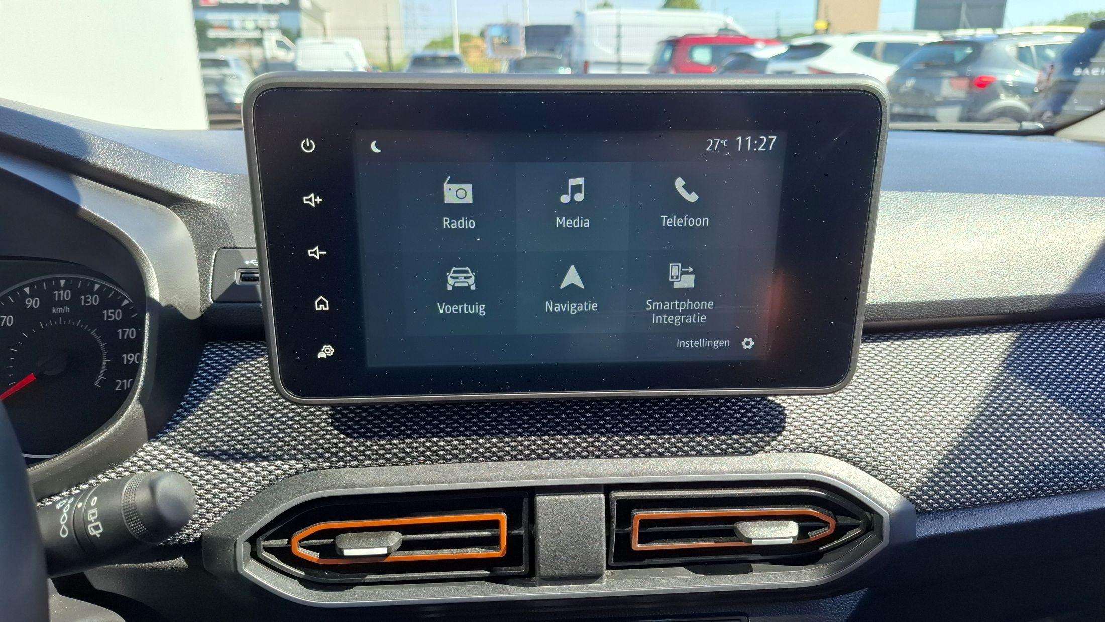 Dacia Stepway TCe 90, airco, GPS, sensor V+A, dodehoekwaarschuwing