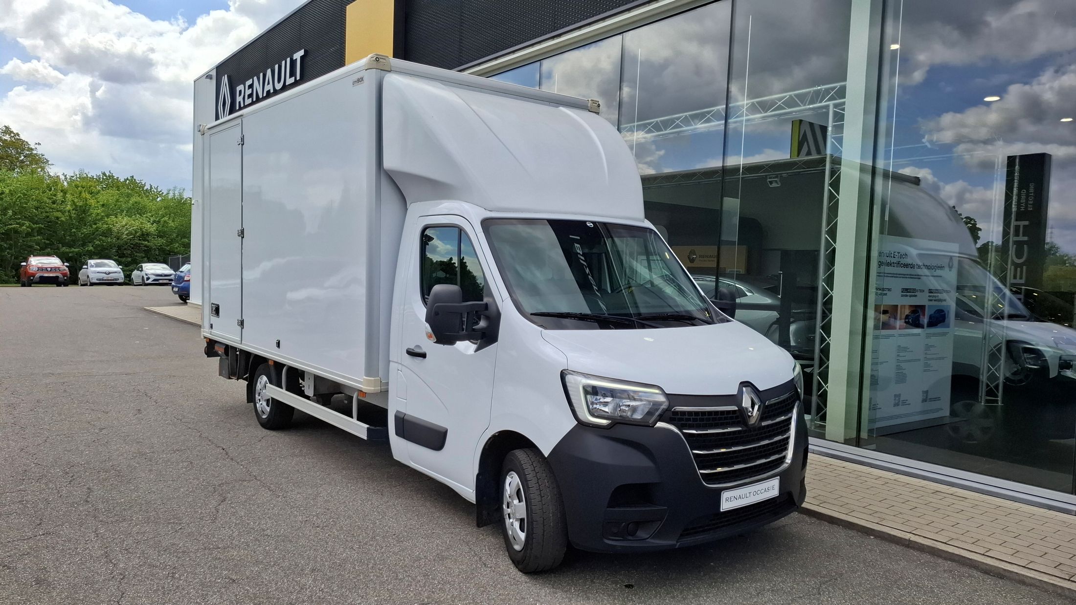 Renault Master Cargo 2299/165Pk, GPS, airco, laadklep 750Kg