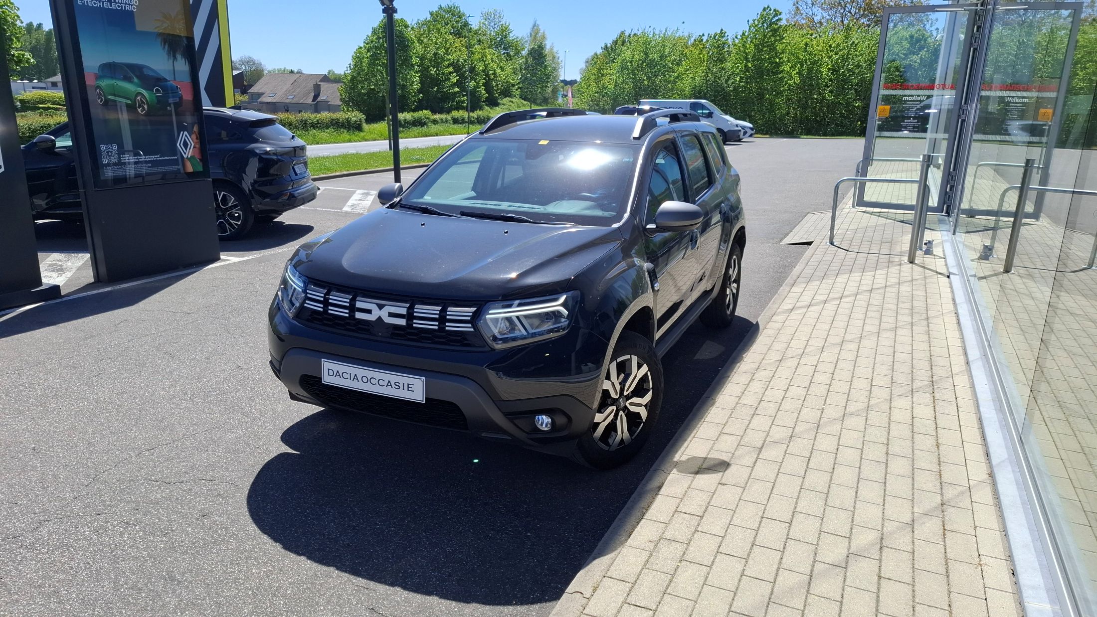 Dacia Duster 1332cc-140Pk, GPS, 360 camera, airco, dodehoekwaarschuwing