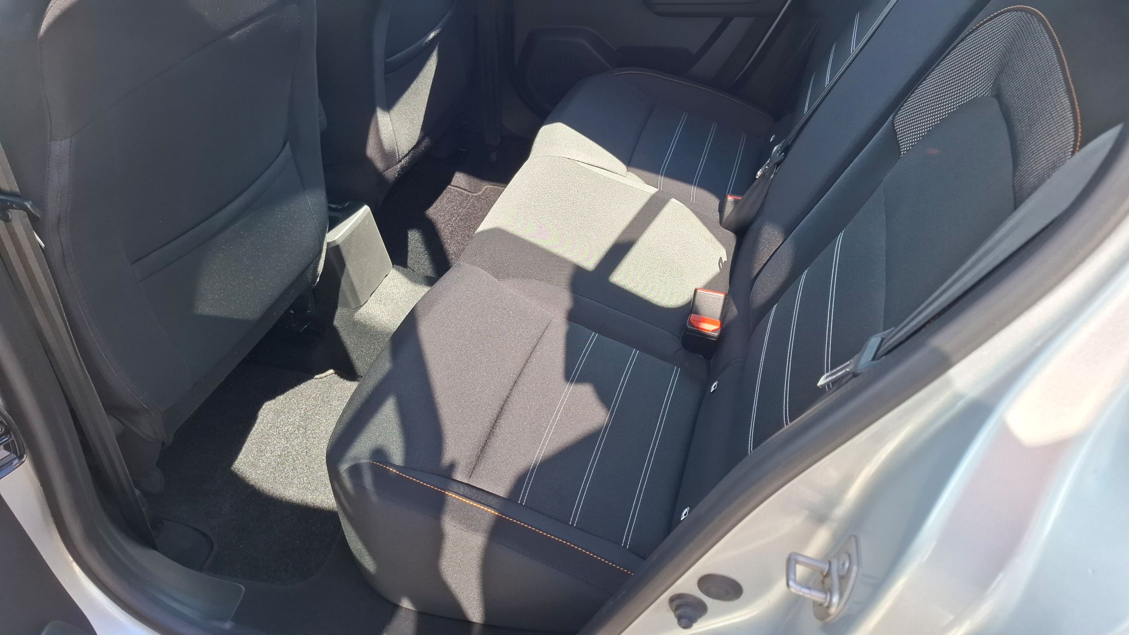 Dacia Stepway 90Pk benz+LPG, airco, GPS, camera, dodehoekwaarschuwing.