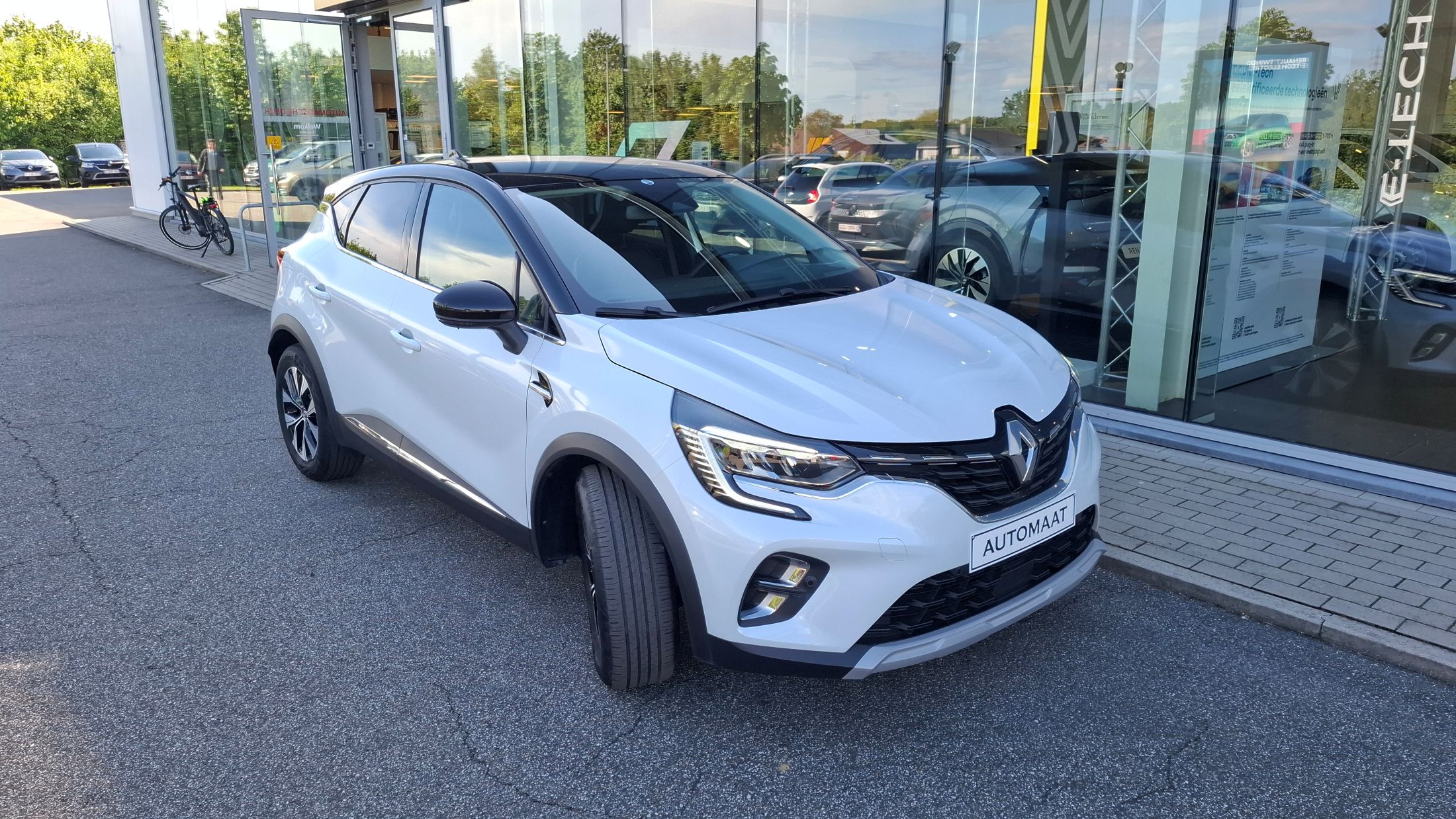 Renault Captur AUTOMAAT 1332cc/140Pk, GPS, camera, sensoren A