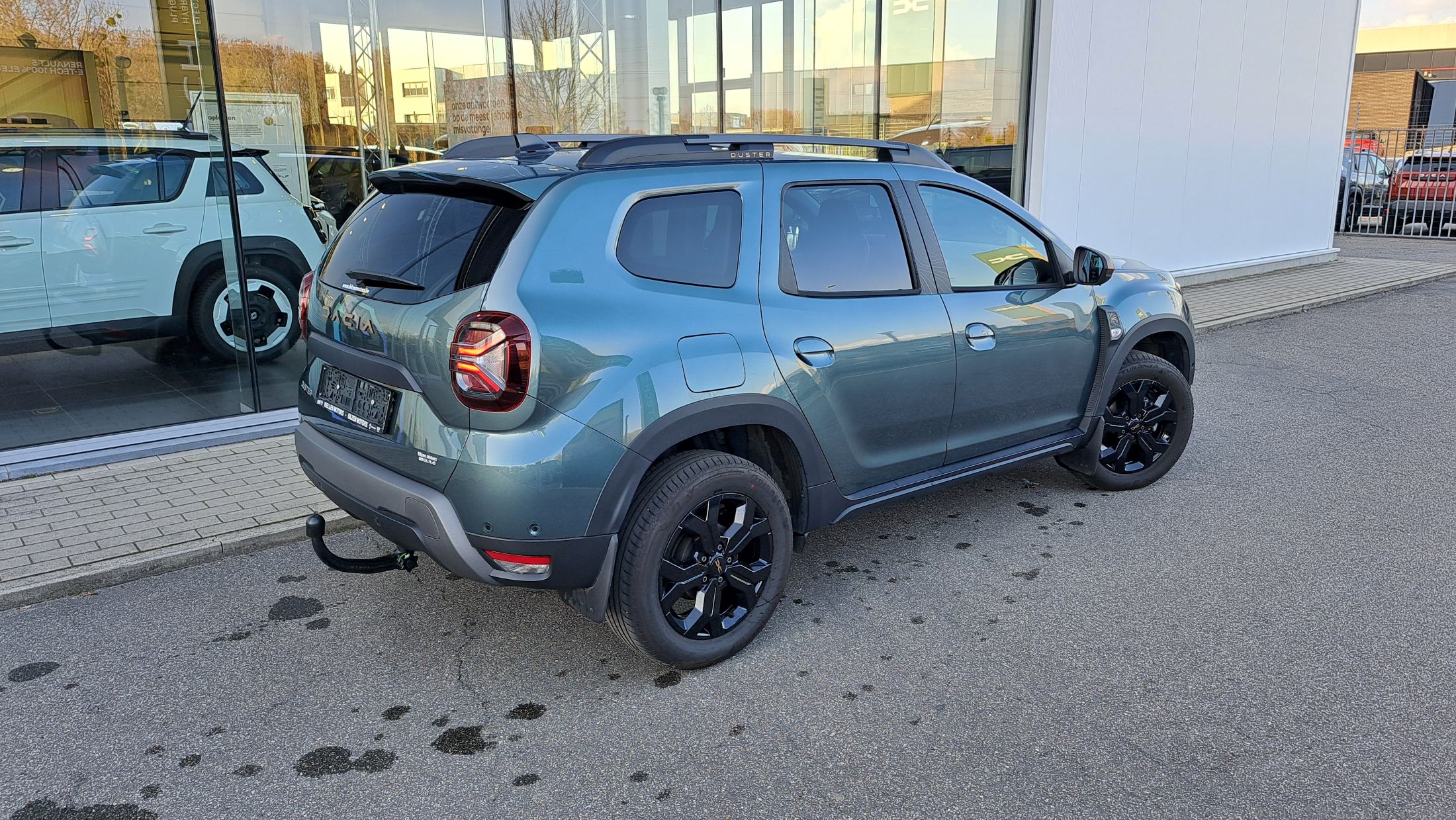 Dacia Duster 1332cc 130 Pk, GPS, 360°camera, trekhaak, 20438km