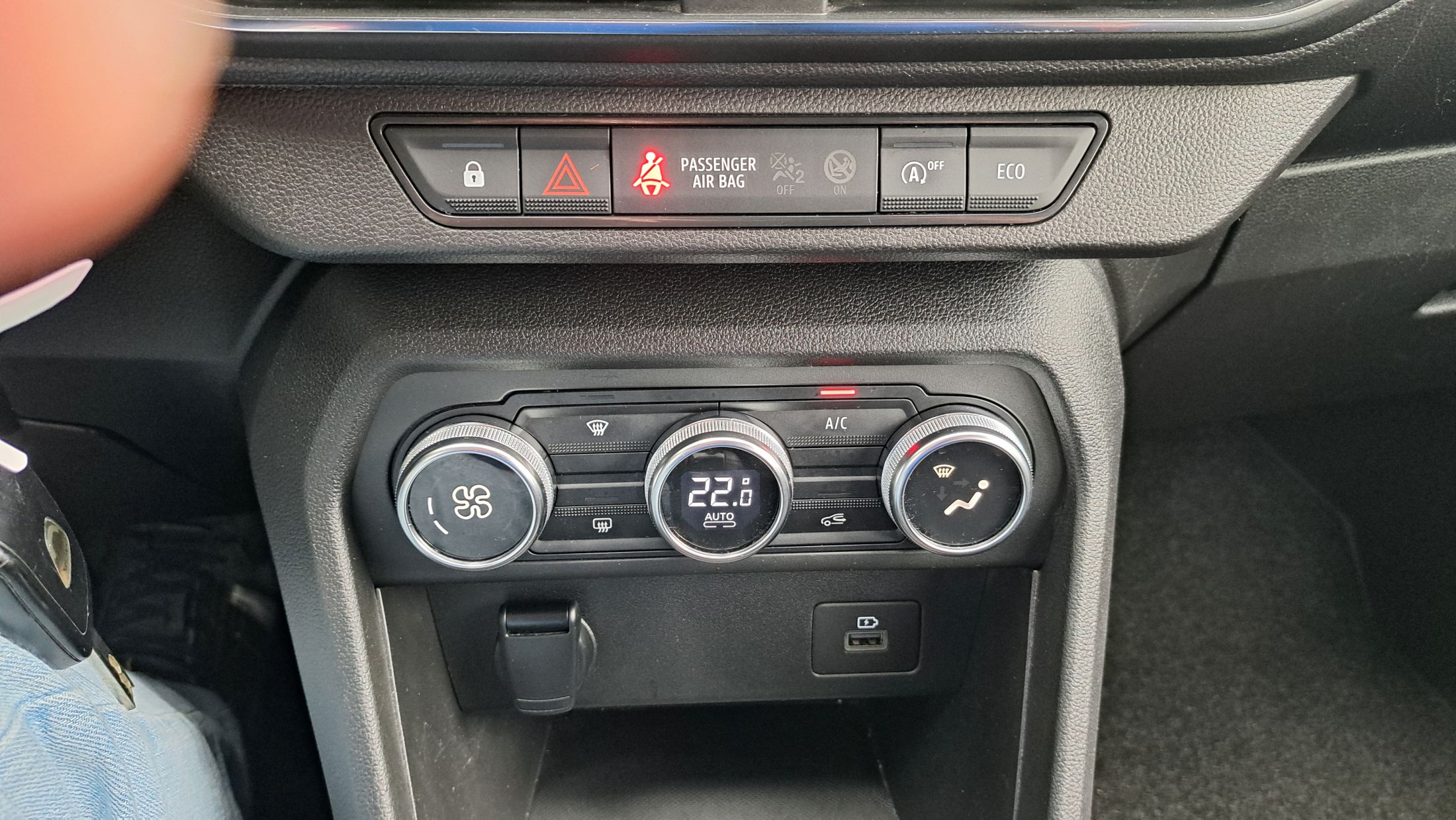 Dacia Sandero Stepway TCe 90 AUTOMAAT, GPS, camera, sensoren V+A, dodehoekw.