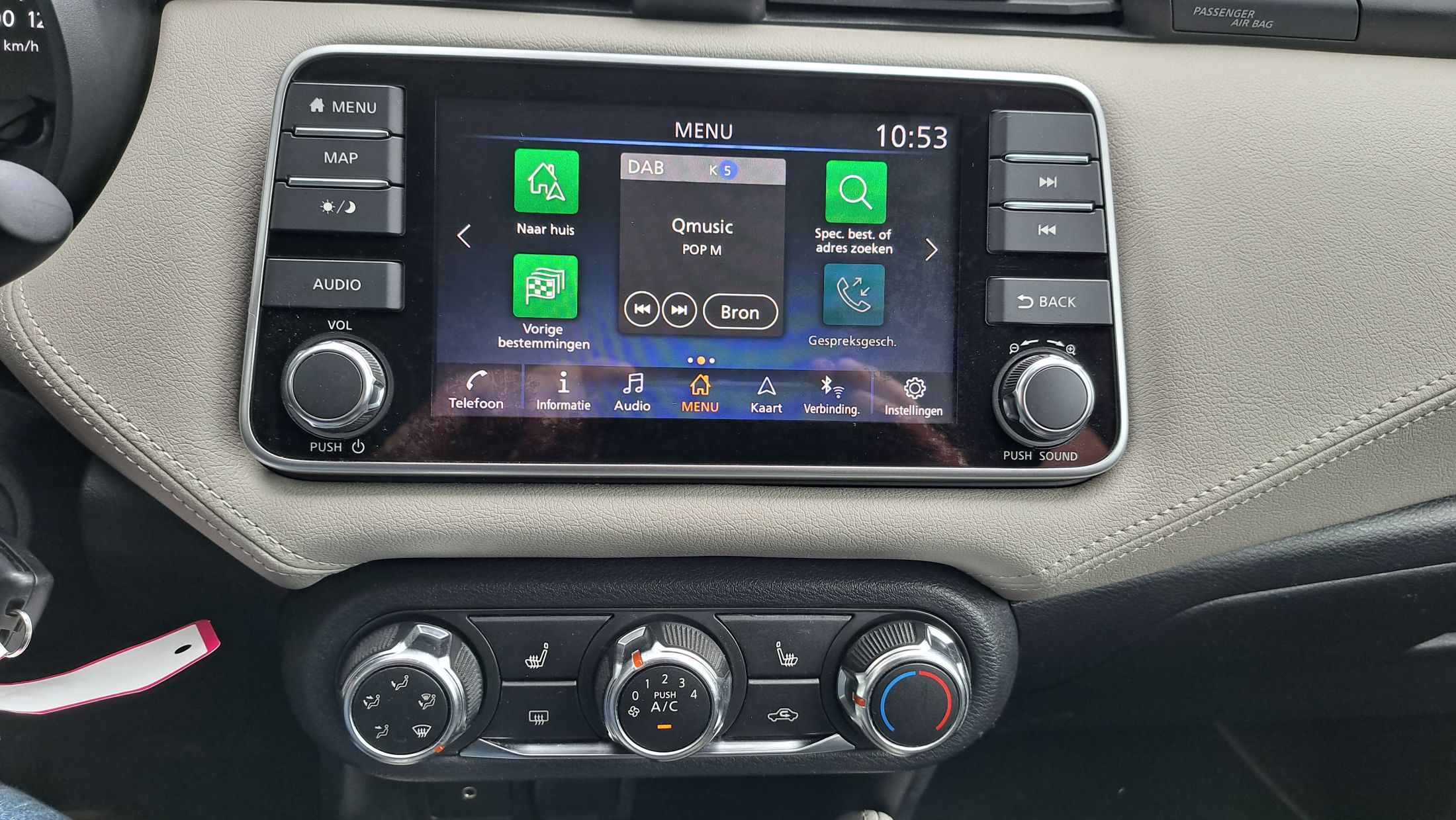 Nissan Micra TCe 92Pk, airco, GPS, sensor A, zetelverwarming